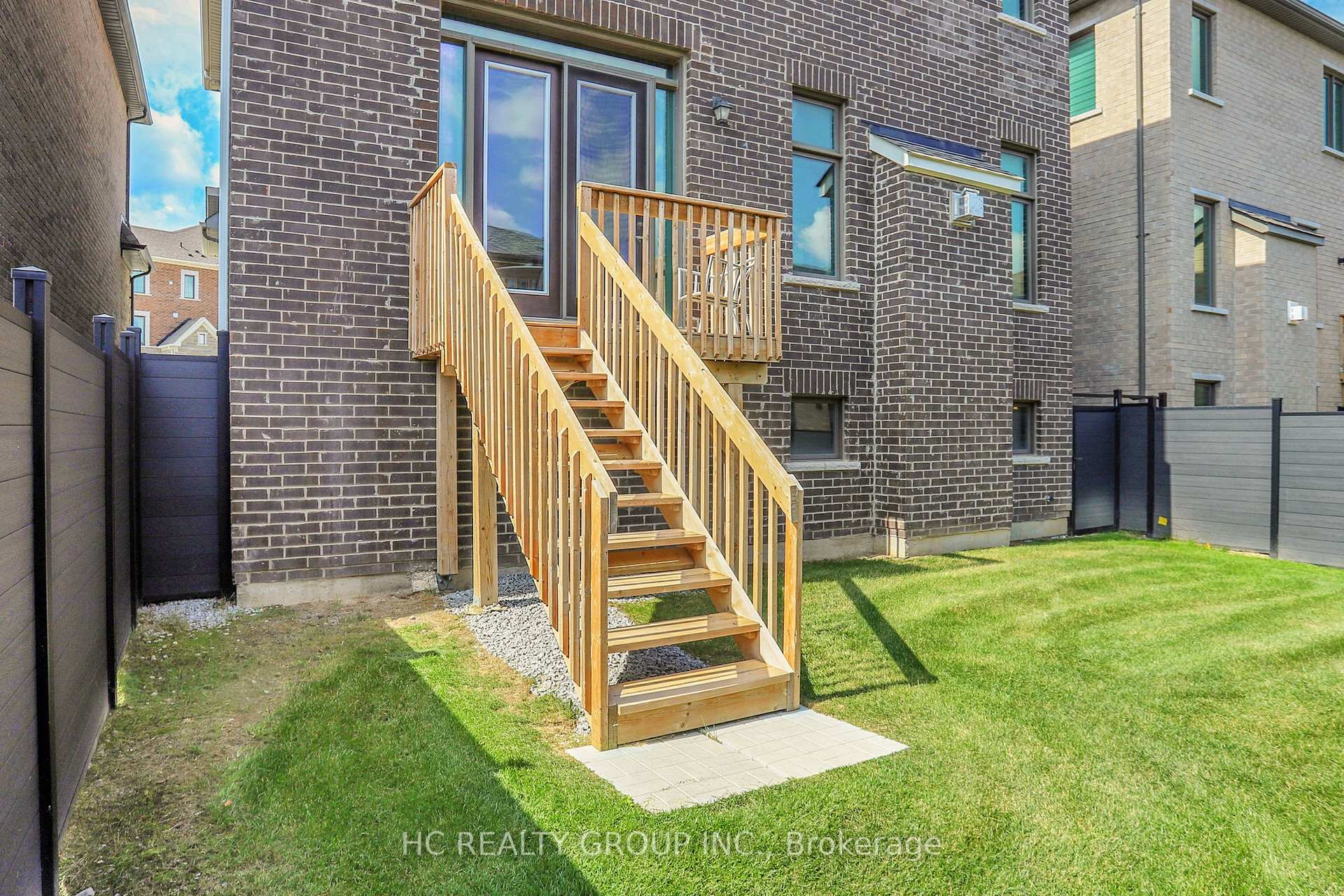 Photo 42 of 285 Beaverbrae Drive, Markham, Victoria Square — HOMEH