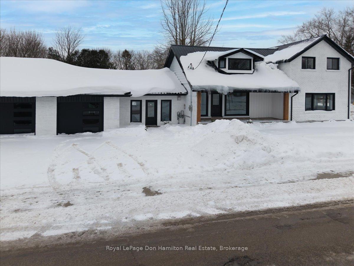 Photo 4 of 310 York Street, Minto — HOMEH