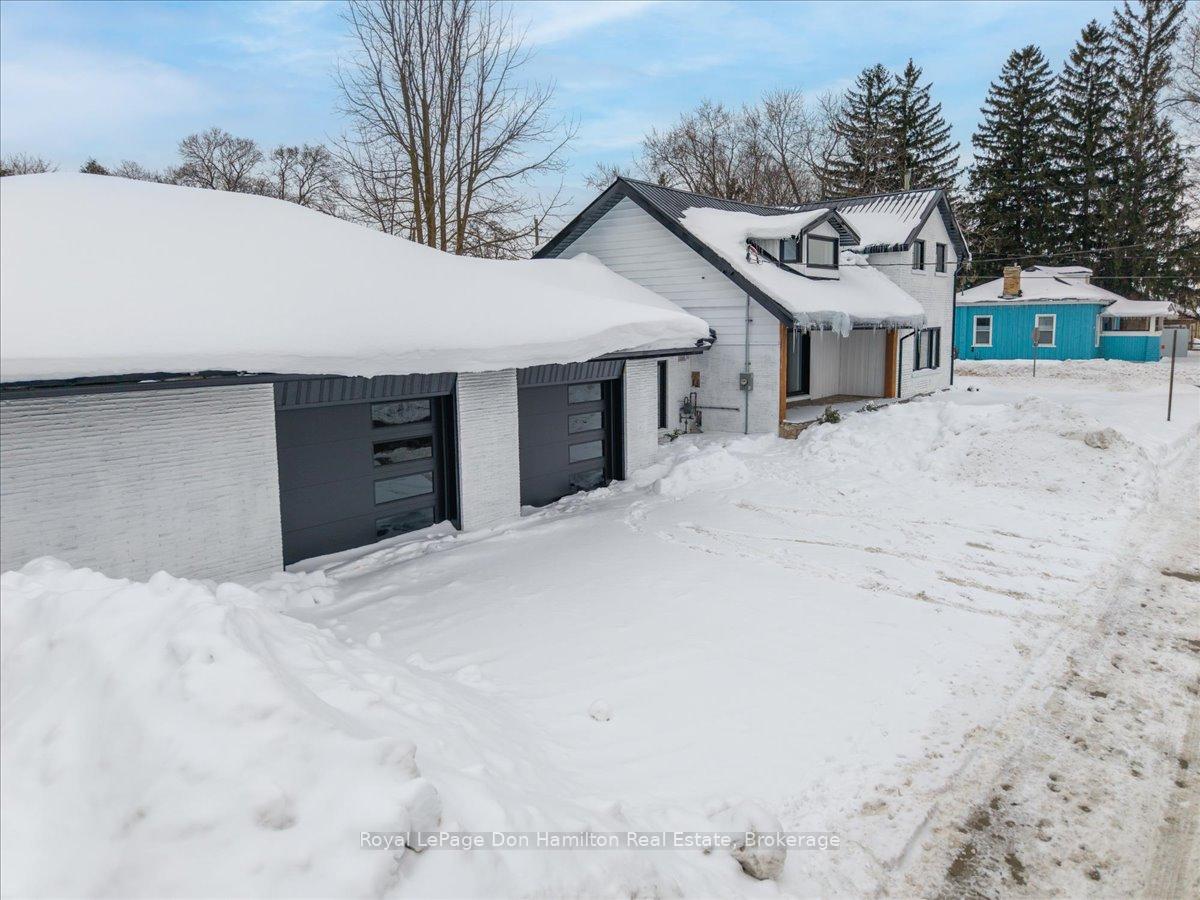 Photo 10 of 310 York Street, Minto — HOMEH