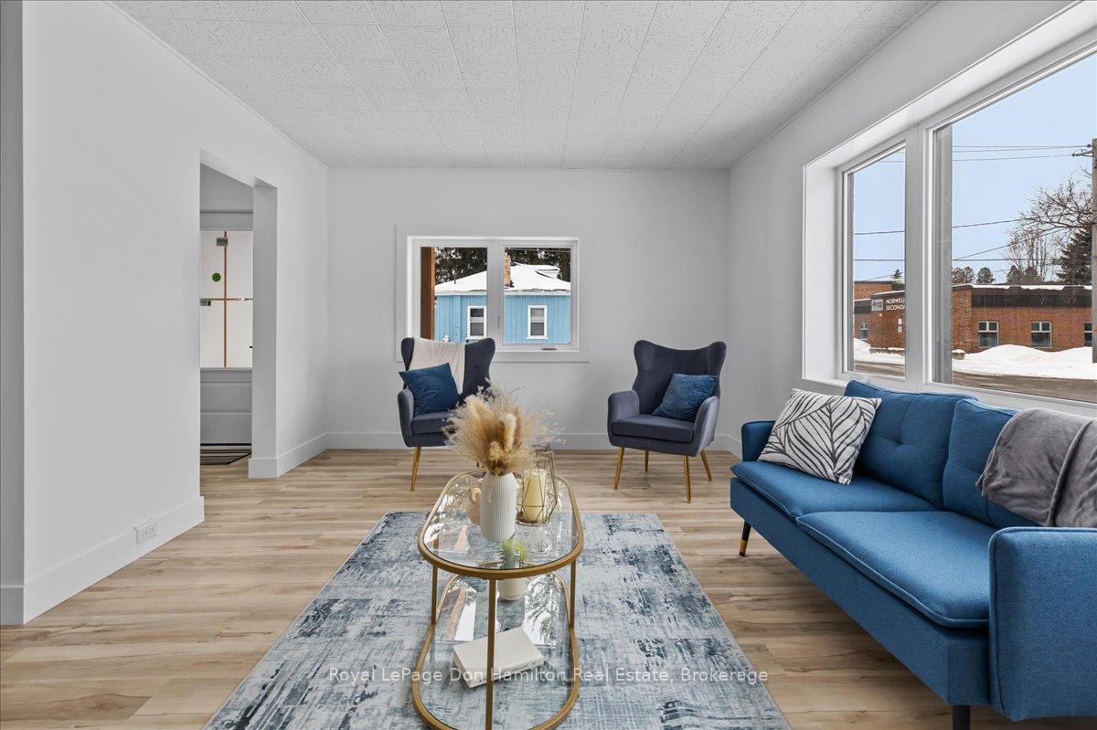 Photo 18 of 310 York Street, Minto — HOMEH