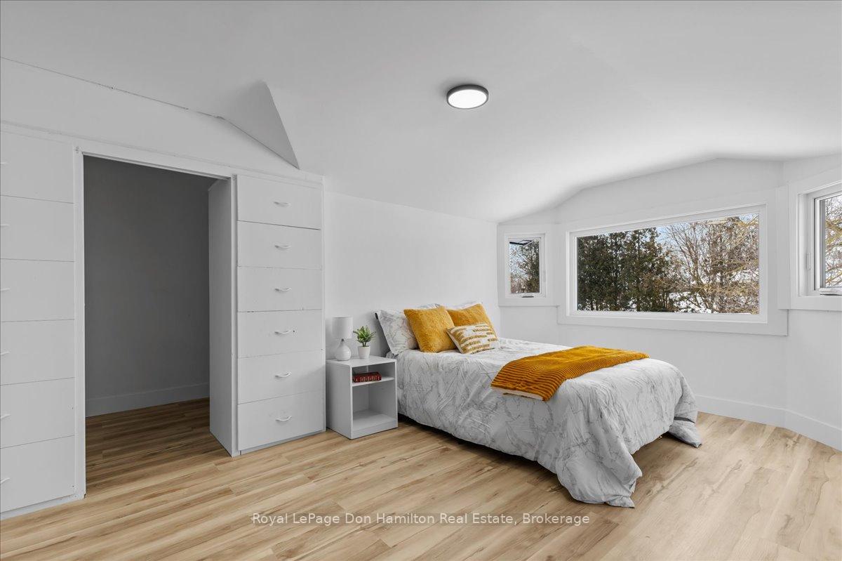 Photo 33 of 310 York Street, Minto — HOMEH