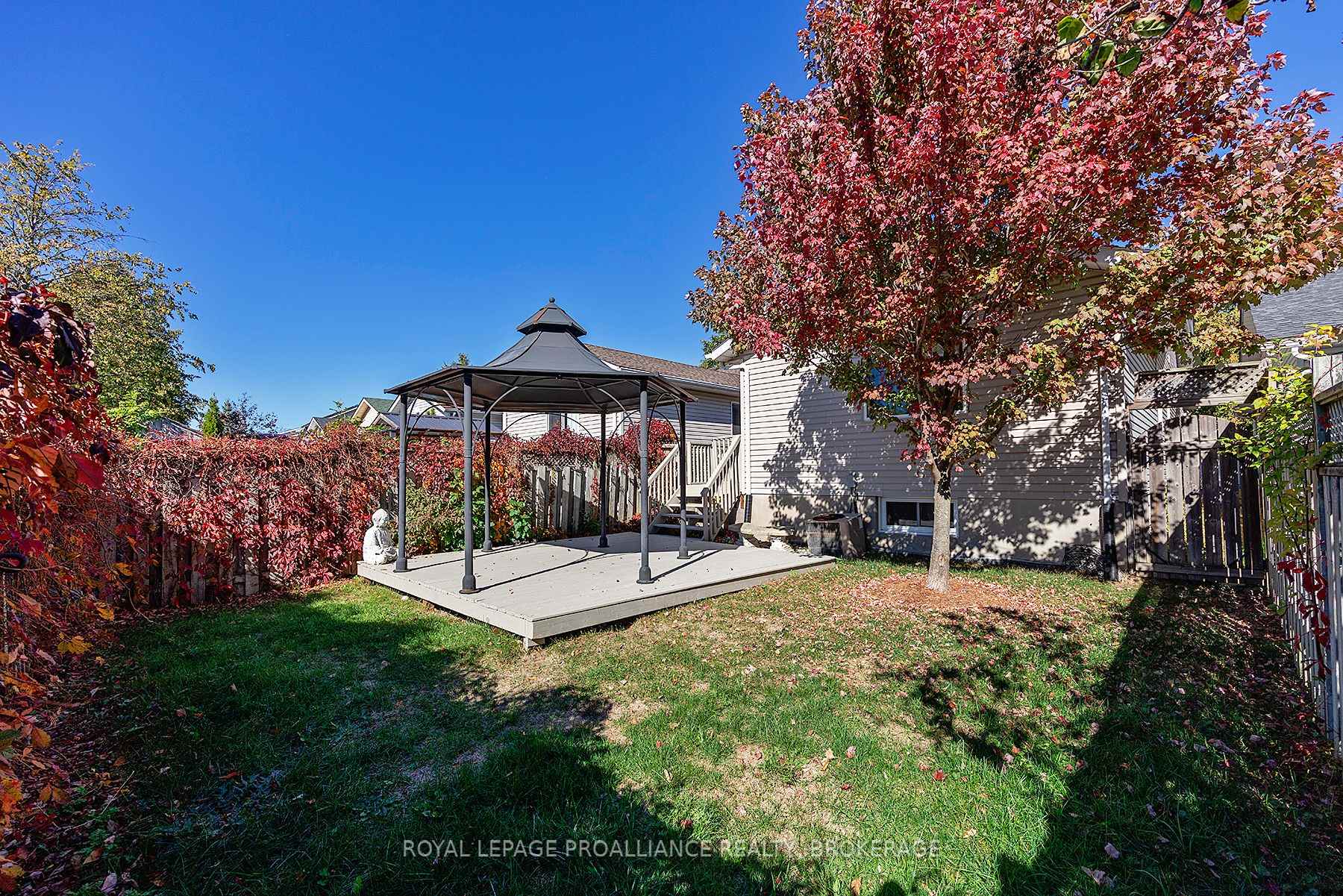 Photo 30 of 472 Freeman Crescent, Kingston, Kingston East (Incl Barret Crt) — HOMEH