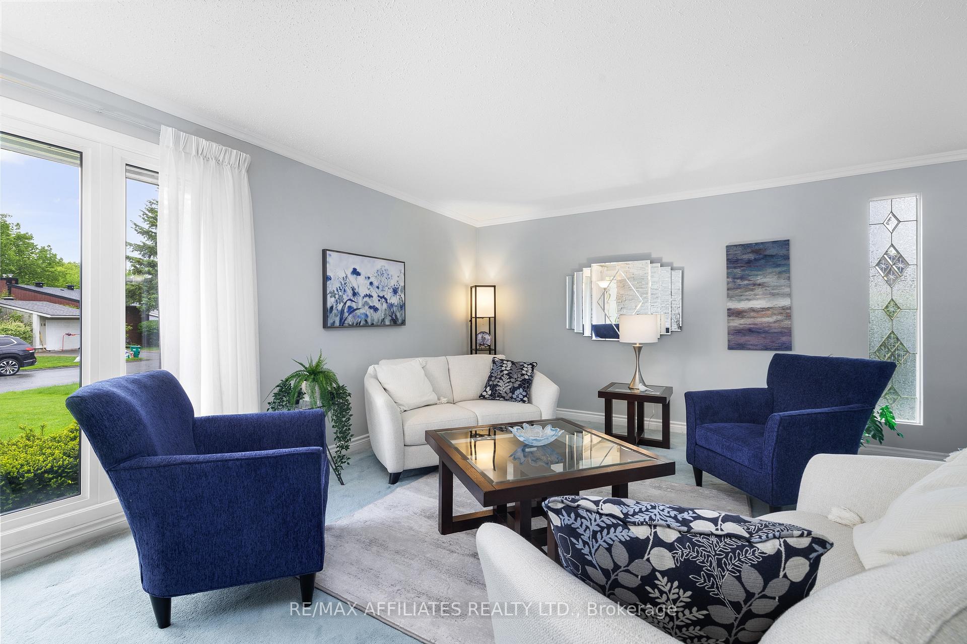 Photo 8 of 13 Amundsen Crescent, Ottawa, Kanata - Katimavik — HOMEH
