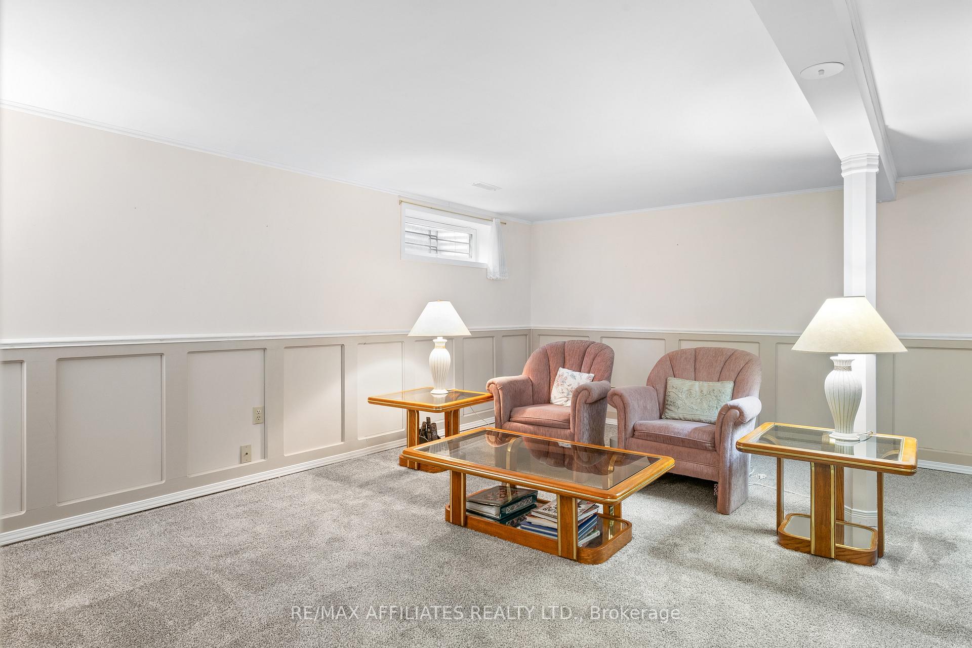 Photo 35 of 13 Amundsen Crescent, Ottawa, Kanata - Katimavik — HOMEH