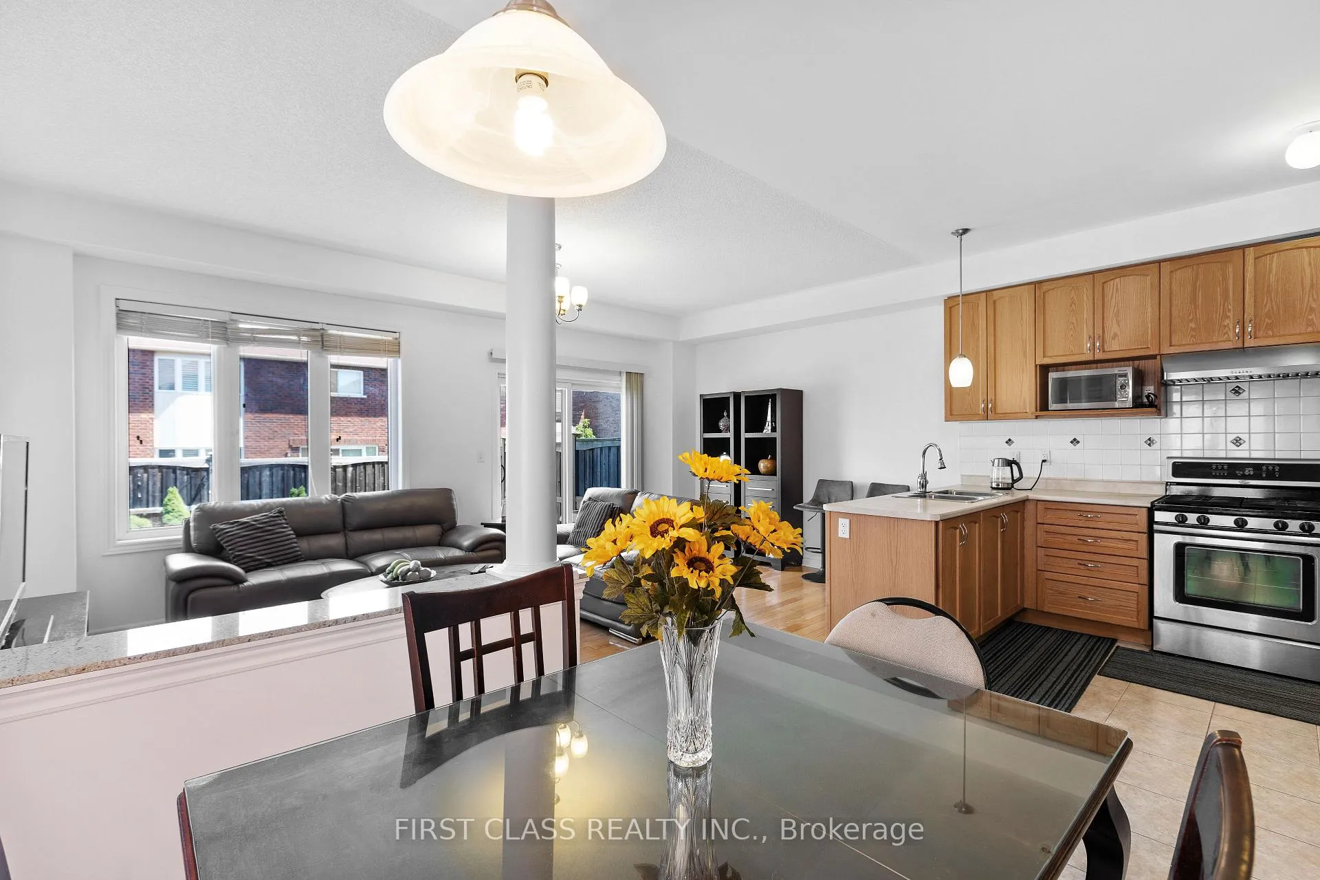 Photo 2 of 74 Evershot Crescent, Markham, Wismer — HOMEH