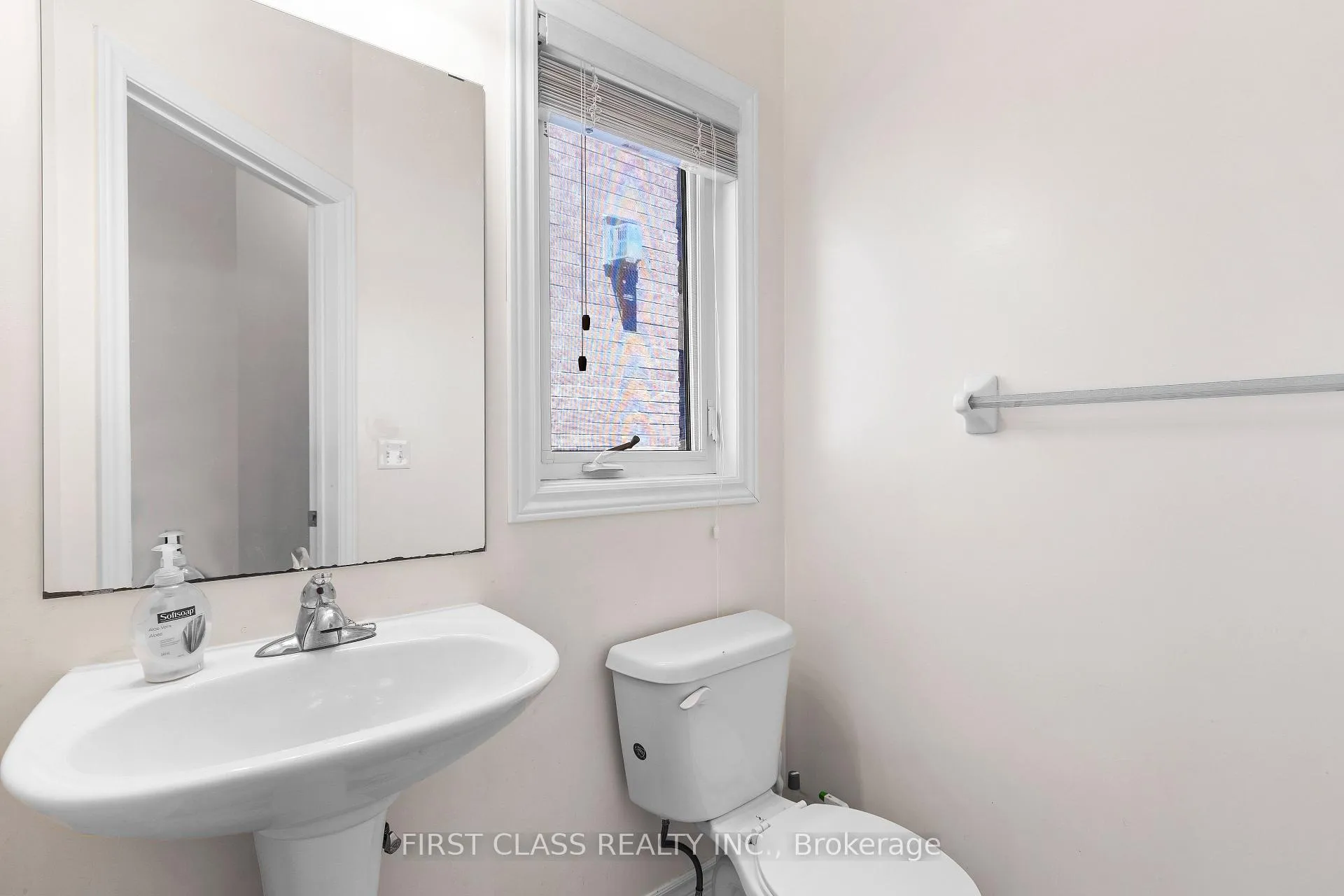 Photo 10 of 74 Evershot Crescent, Markham, Wismer — HOMEH
