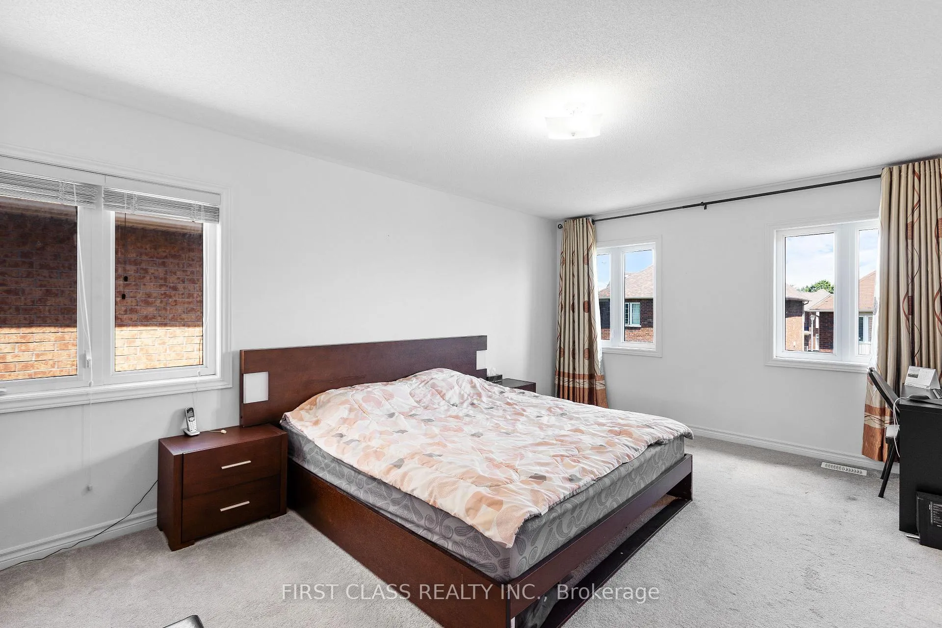 Photo 12 of 74 Evershot Crescent, Markham, Wismer — HOMEH