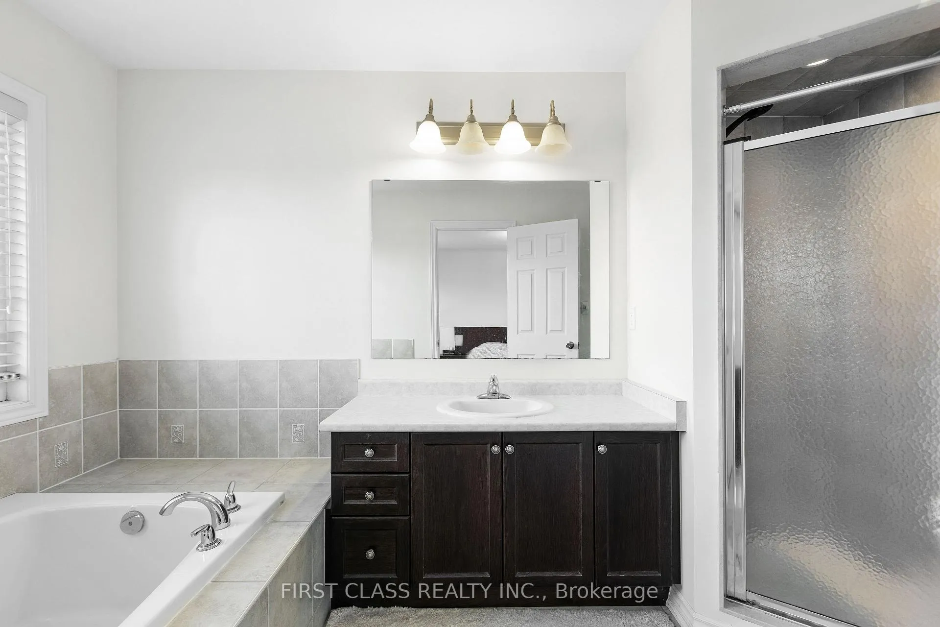 Photo 15 of 74 Evershot Crescent, Markham, Wismer — HOMEH
