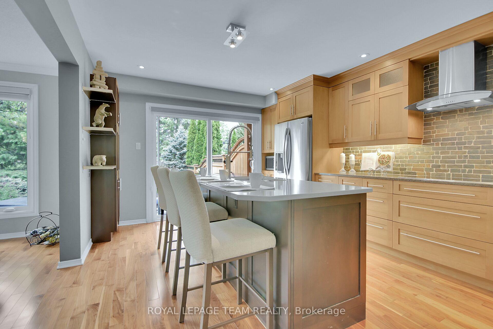 Photo 15 of 51 Windeyer Crescent, Ottawa, Kanata - Kanata Lakes/Heritage Hills — HOMEH