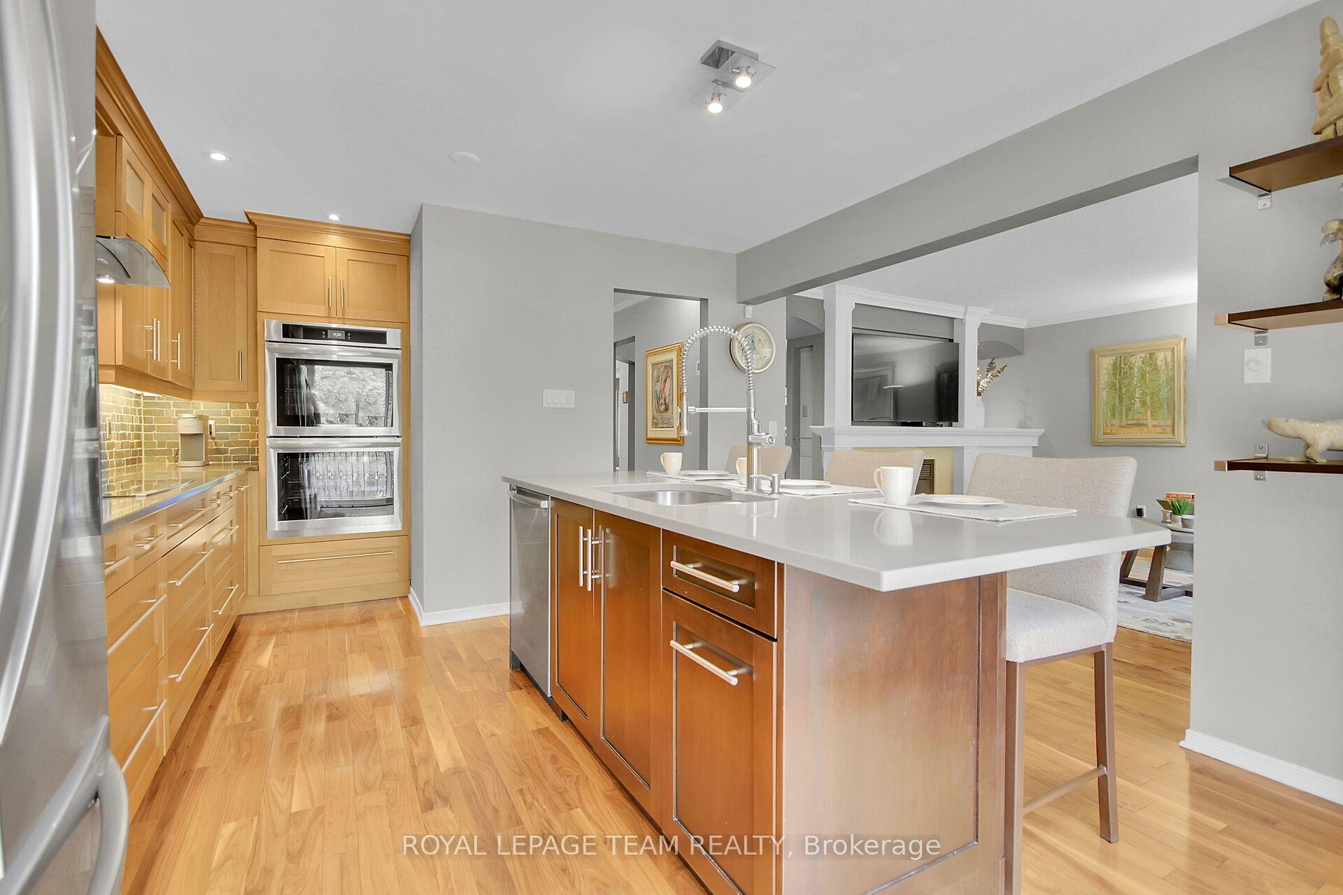 Photo 16 of 51 Windeyer Crescent, Ottawa, Kanata - Kanata Lakes/Heritage Hills — HOMEH