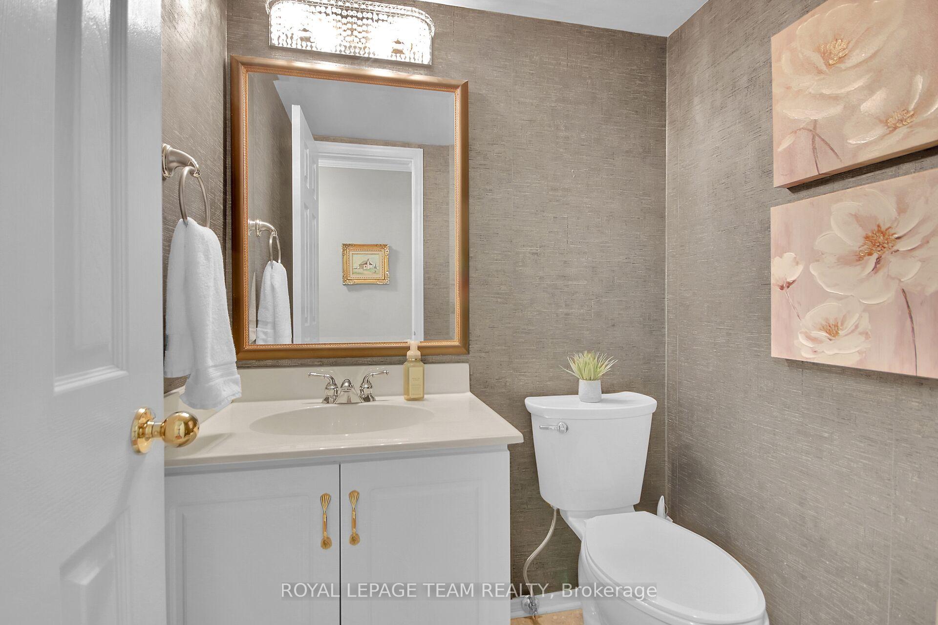 Photo 21 of 51 Windeyer Crescent, Ottawa, Kanata - Kanata Lakes/Heritage Hills — HOMEH
