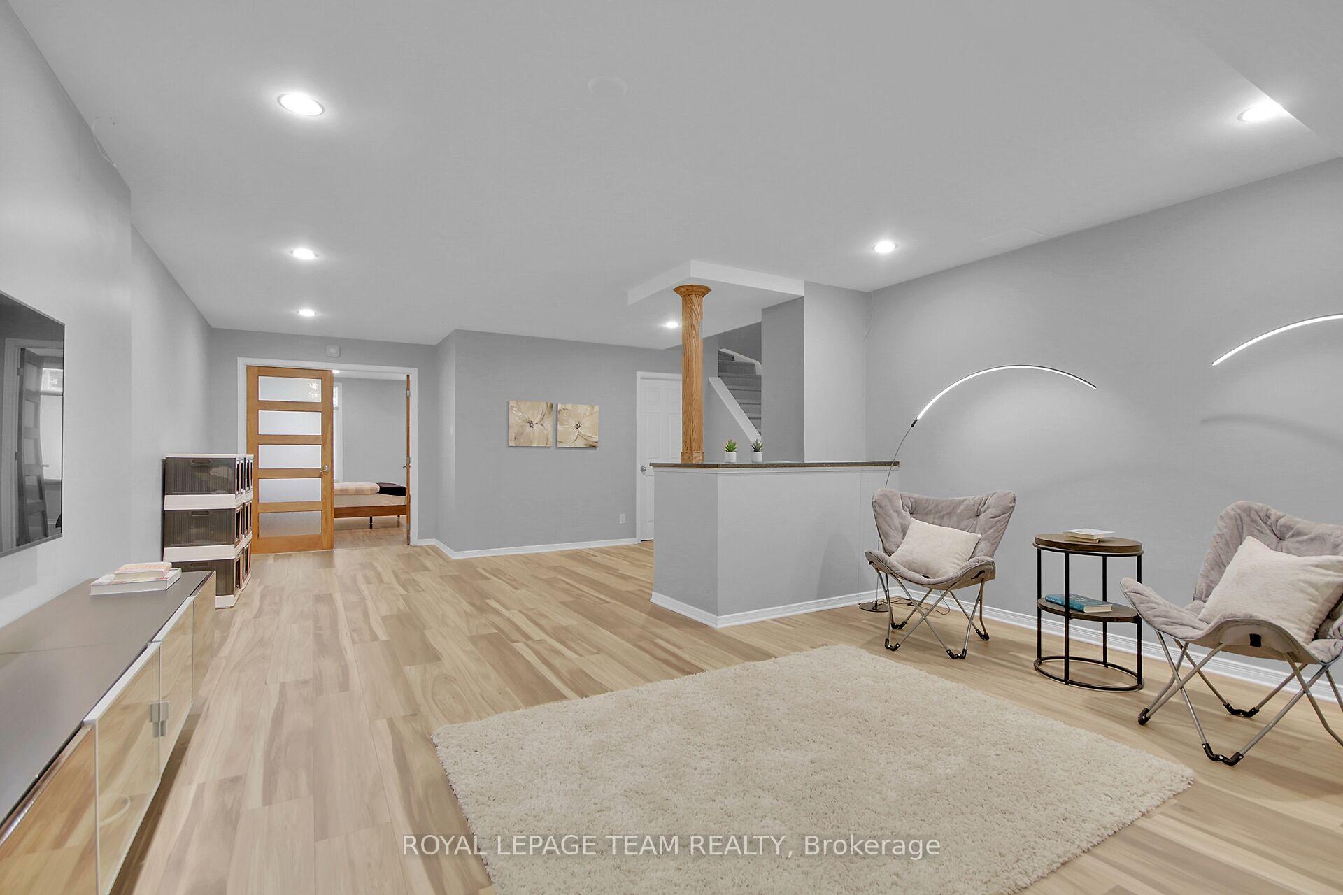 Photo 31 of 51 Windeyer Crescent, Ottawa, Kanata - Kanata Lakes/Heritage Hills — HOMEH