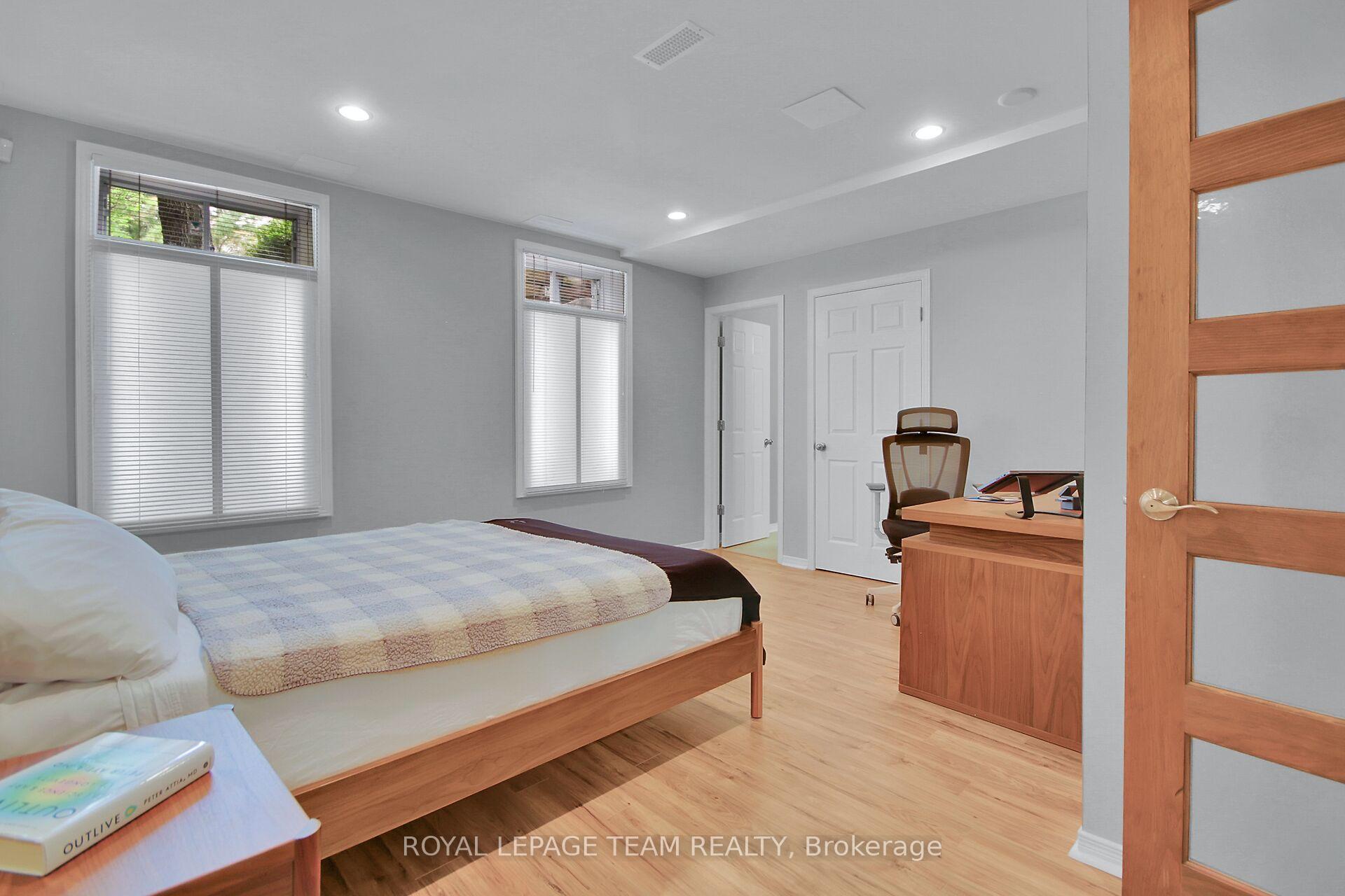 Photo 35 of 51 Windeyer Crescent, Ottawa, Kanata - Kanata Lakes/Heritage Hills — HOMEH