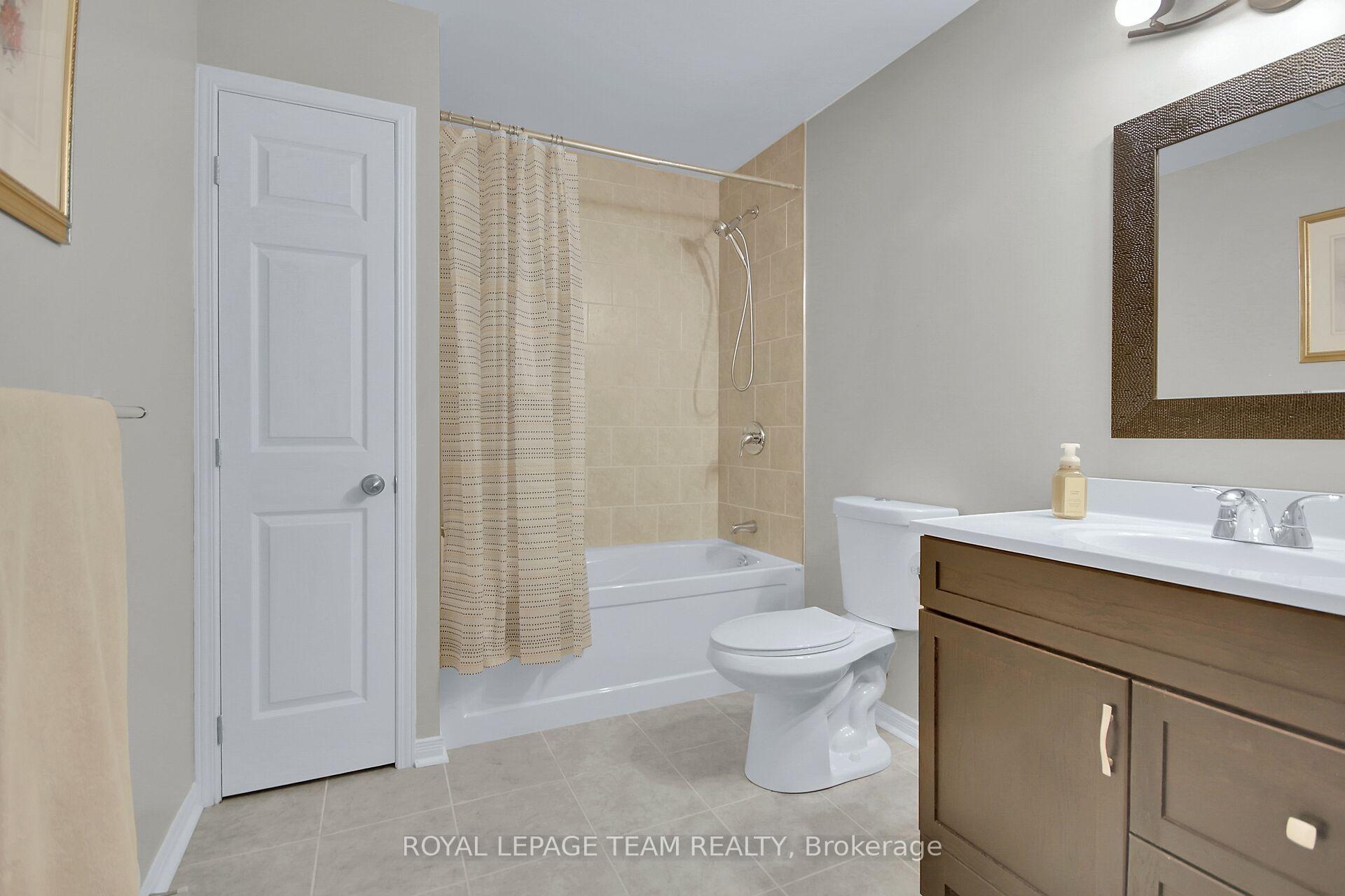Photo 36 of 51 Windeyer Crescent, Ottawa, Kanata - Kanata Lakes/Heritage Hills — HOMEH