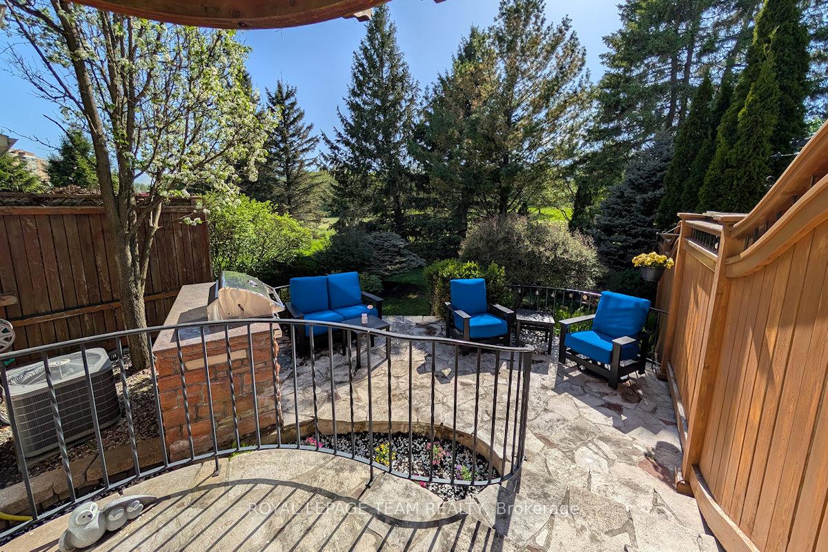 Photo 37 of 51 Windeyer Crescent, Ottawa, Kanata - Kanata Lakes/Heritage Hills — HOMEH