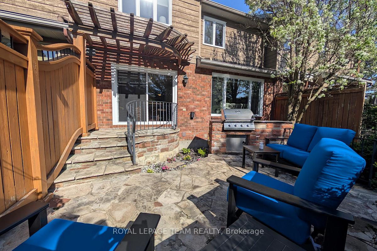 Photo 38 of 51 Windeyer Crescent, Ottawa, Kanata - Kanata Lakes/Heritage Hills — HOMEH