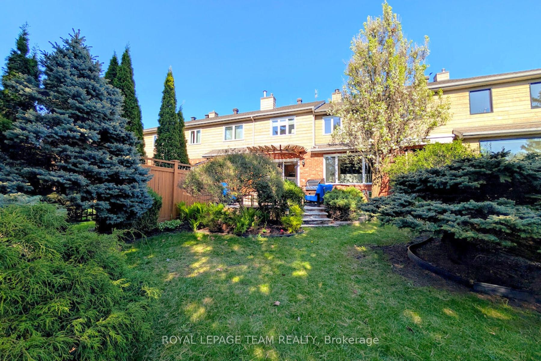 Photo 41 of 51 Windeyer Crescent, Ottawa, Kanata - Kanata Lakes/Heritage Hills — HOMEH