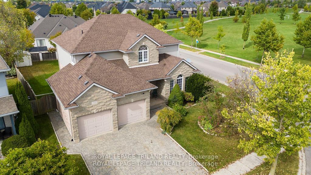 Front of 328 Plane Tree Drive