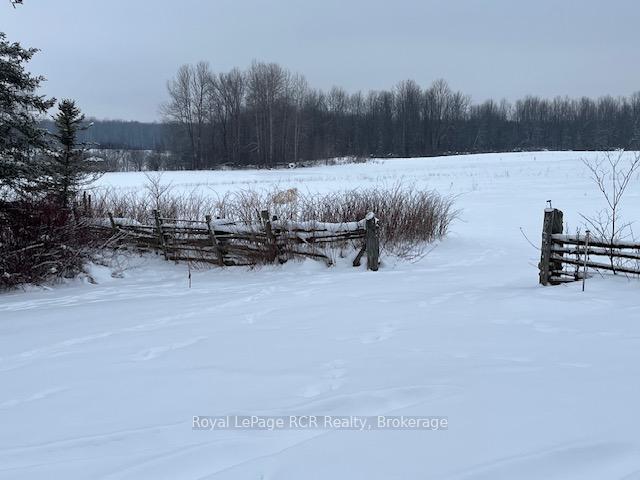 Photo 2 of 5550 11th Line, Minto — HOMEH