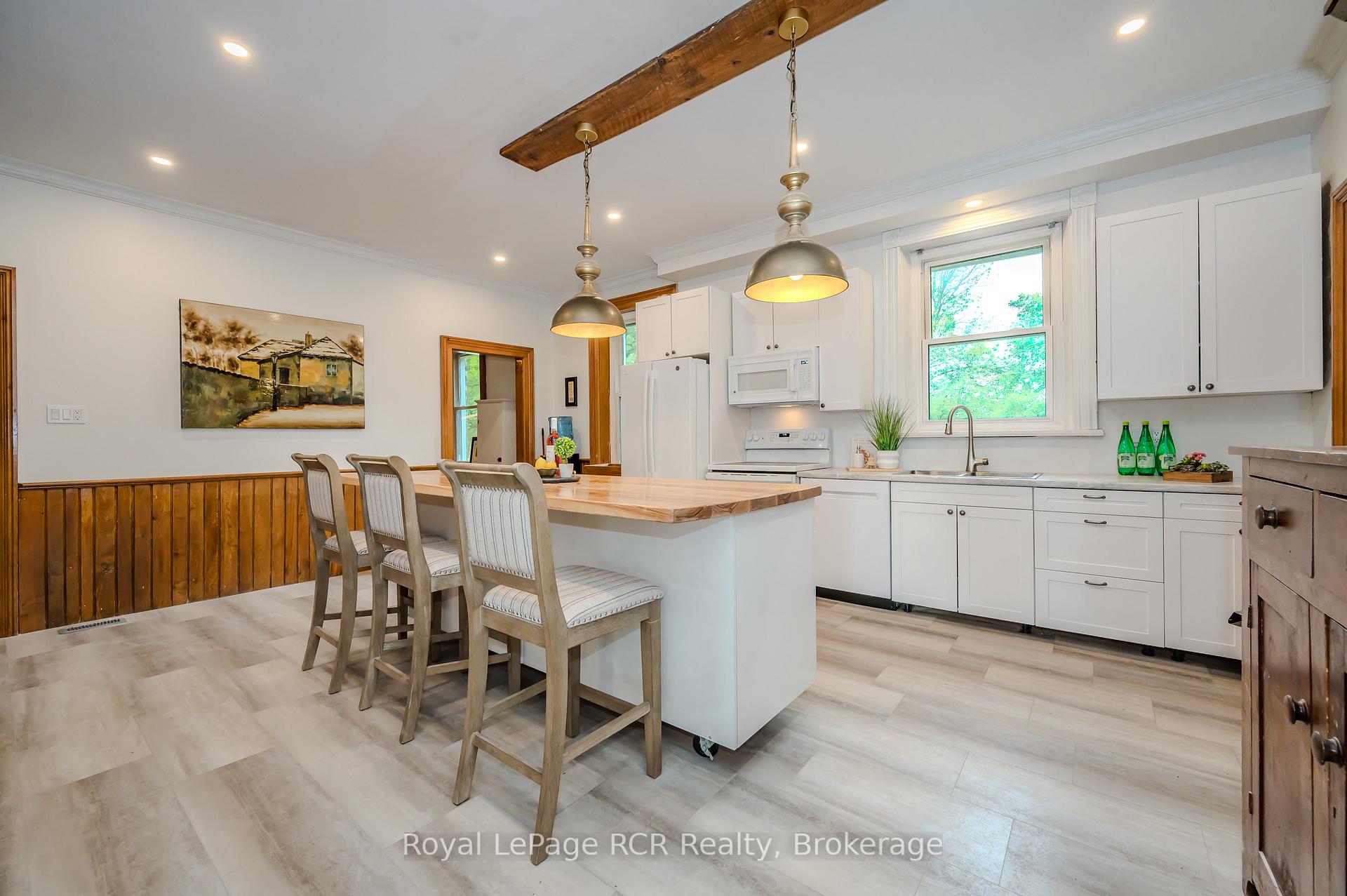 Photo 16 of 5550 11th Line, Minto — HOMEH