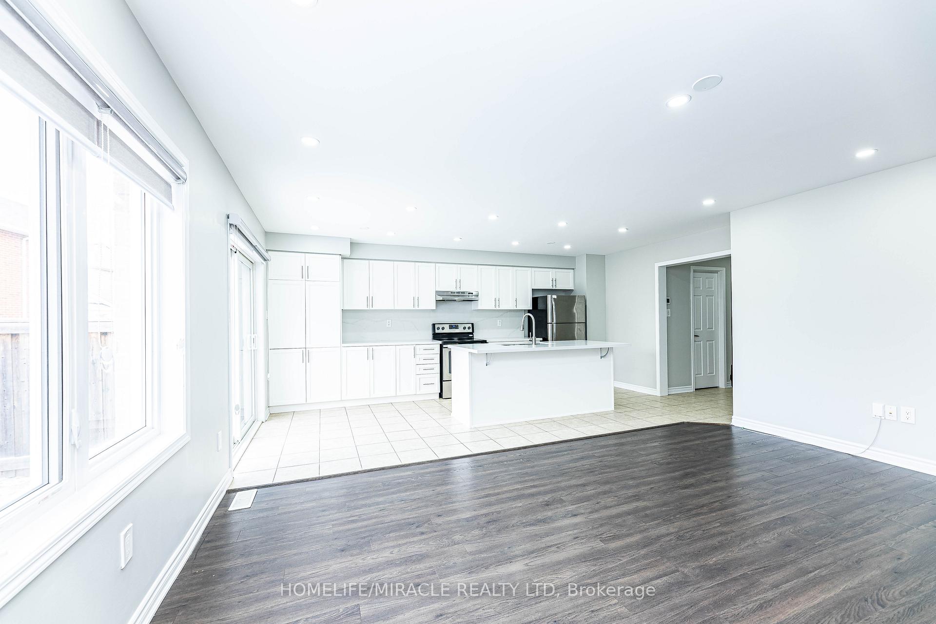 Photo 9 of 1633 Clitherow Street, Milton, Ford — HOMEH