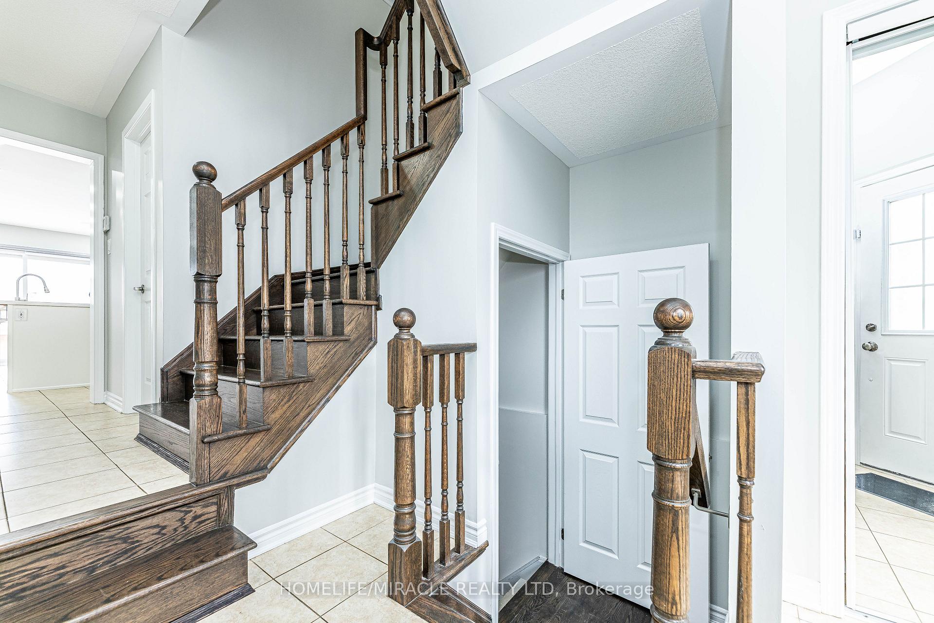 Photo 21 of 1633 Clitherow Street, Milton, Ford — HOMEH