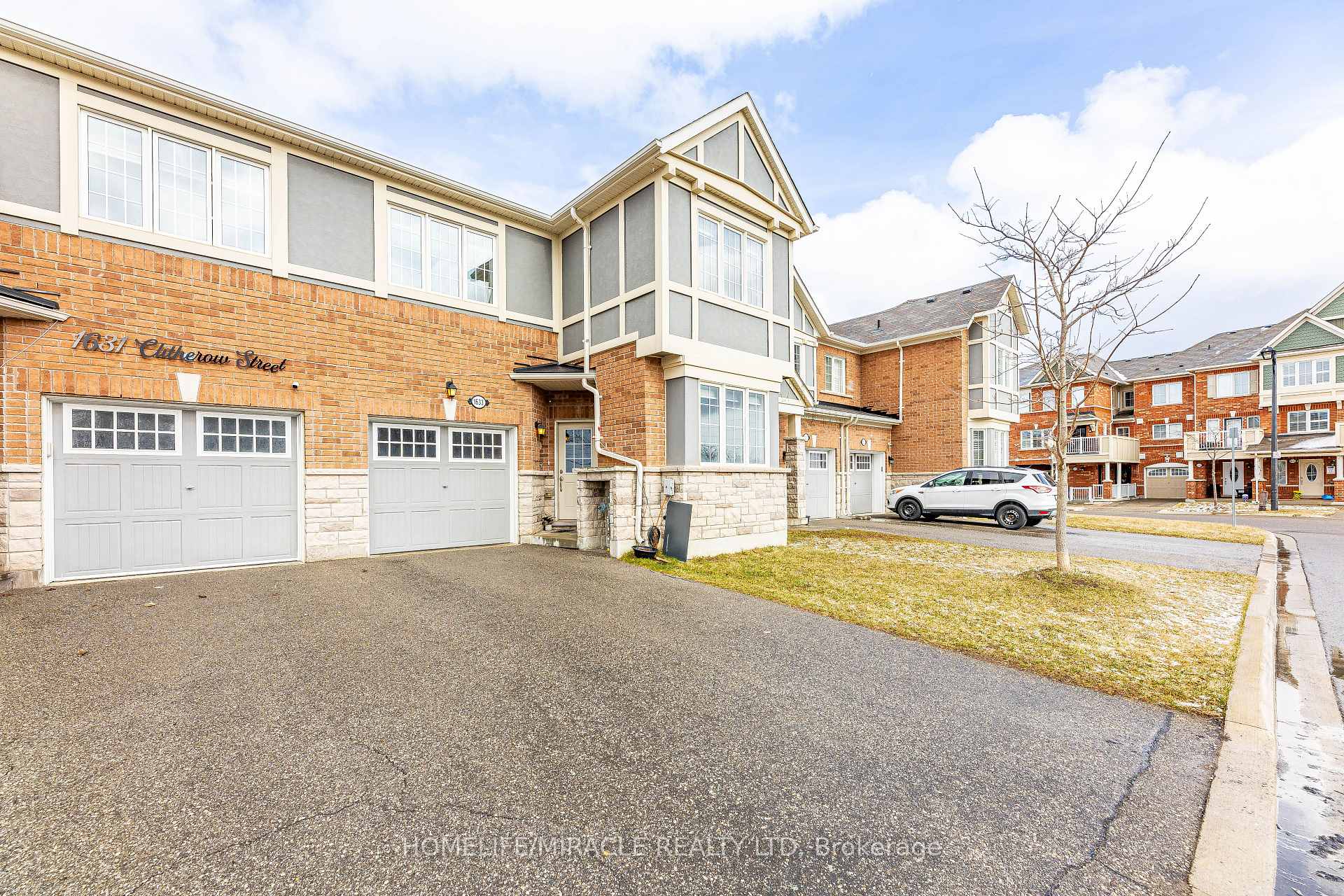 Photo 27 of 1633 Clitherow Street, Milton, Ford — HOMEH