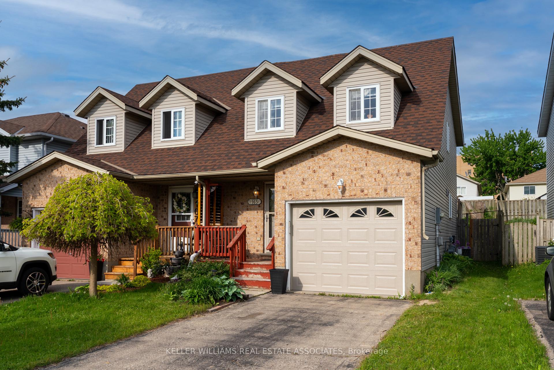 Photo 2 of 165 Highbrook Street, Kitchener — HOMEH