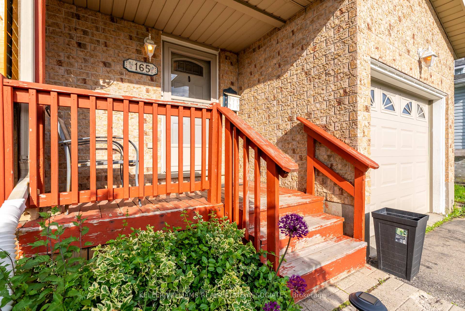 Photo 5 of 165 Highbrook Street, Kitchener — HOMEH