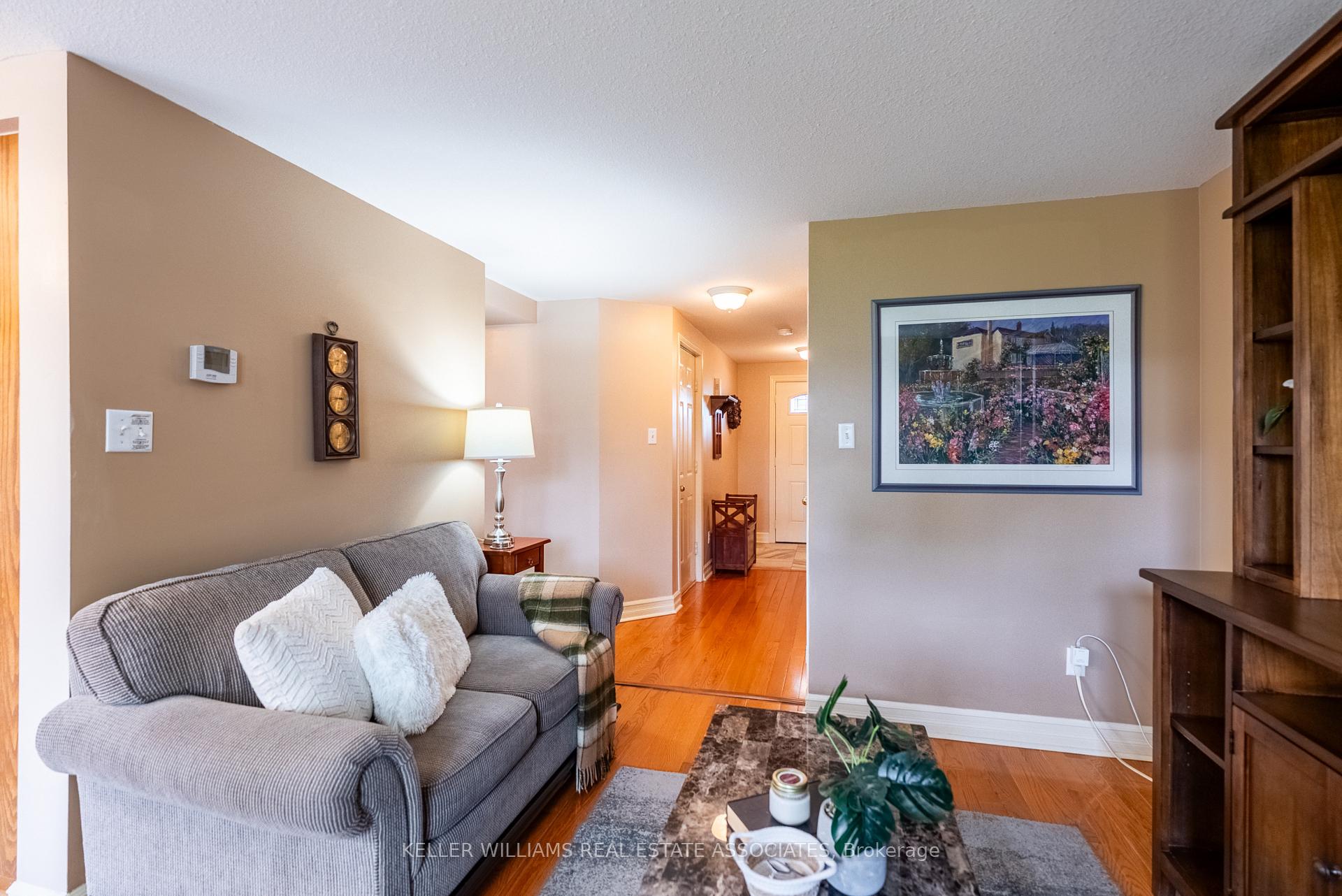 Photo 11 of 165 Highbrook Street, Kitchener — HOMEH