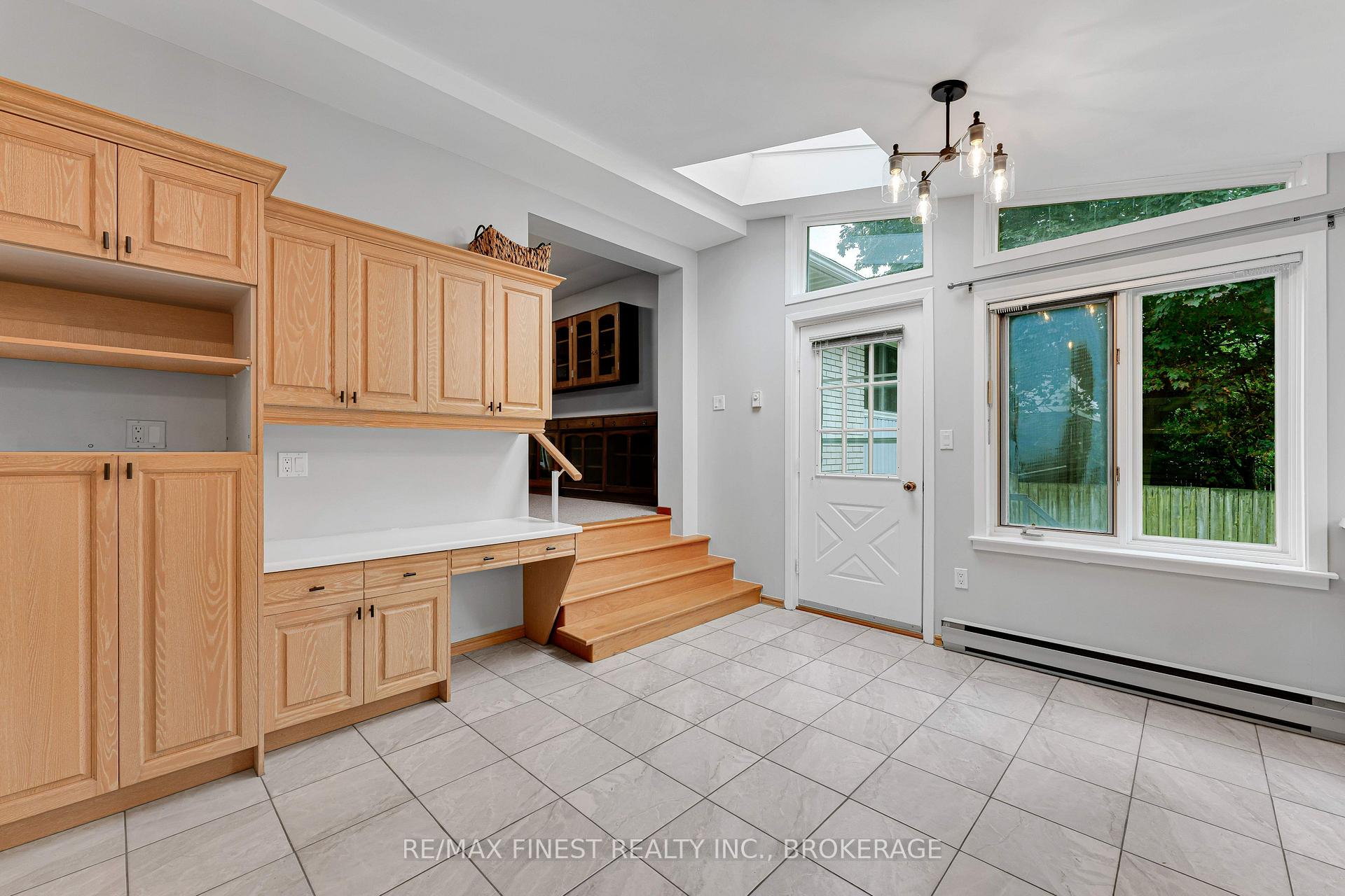 Photo 10 of 167 Sherman Street, Kingston, City Southwest — HOMEH