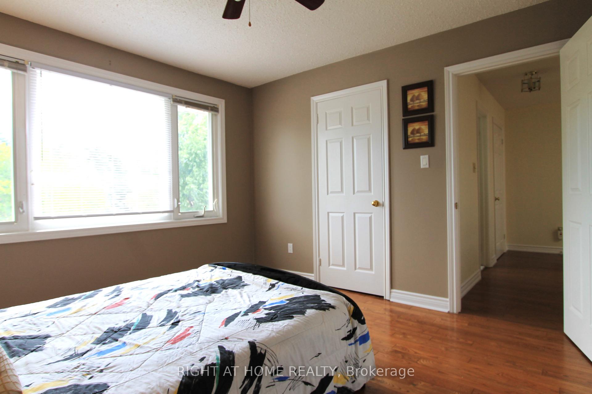 Photo 15 of 26 Leighland Drive, Markham, Unionville — HOMEH