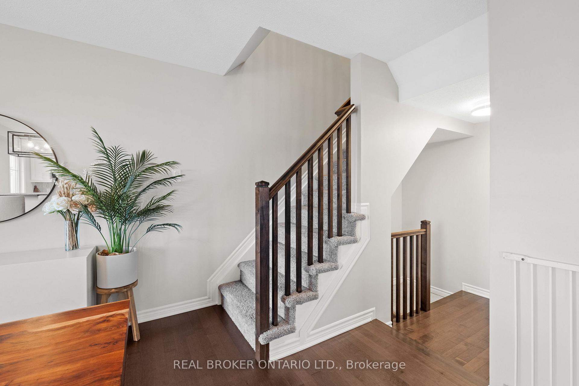 Photo 6 of 769 Summergaze Street, Ottawa, Kanata - Emerald Meadows/Trailwest — HOMEH