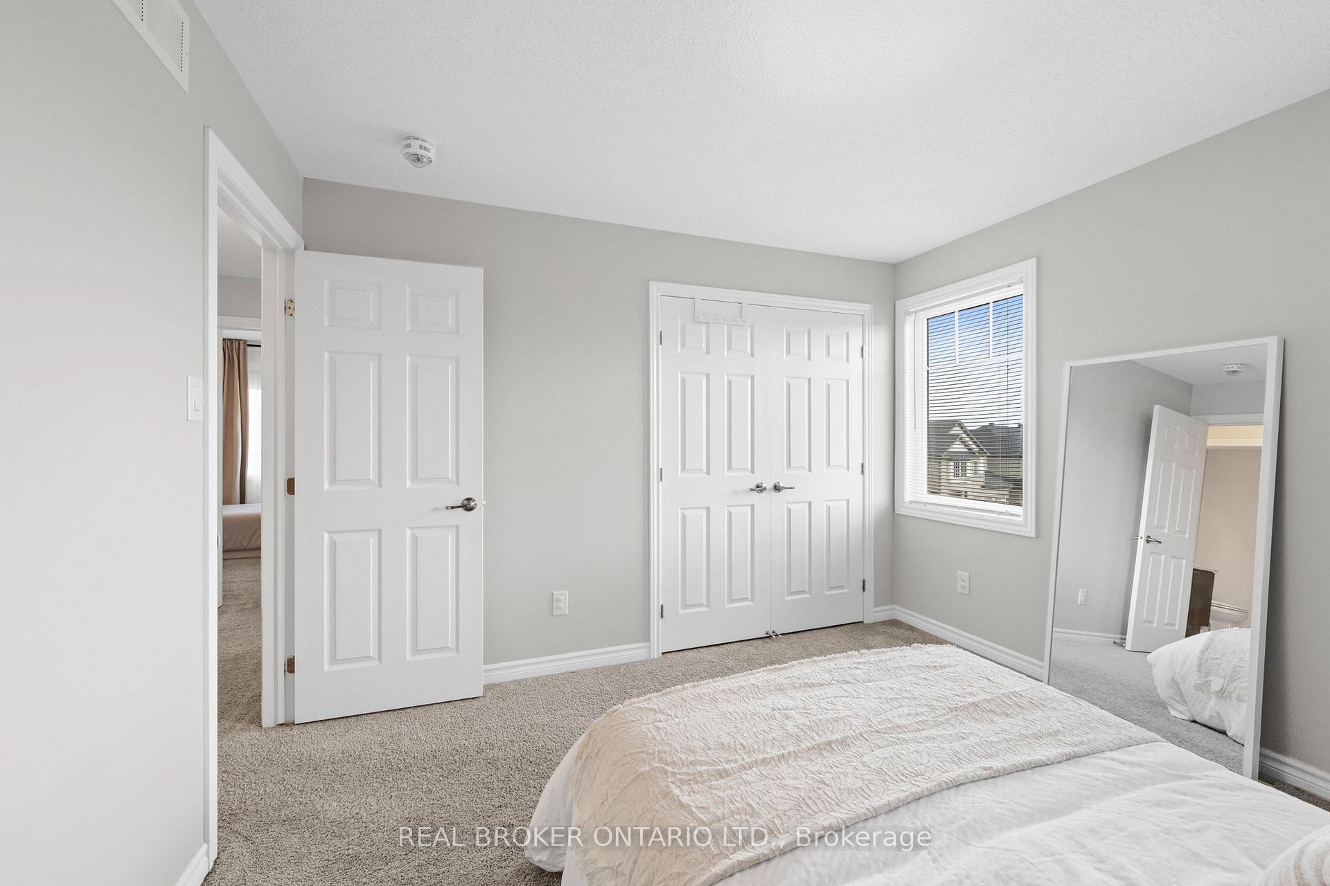 Photo 10 of 769 Summergaze Street, Ottawa, Kanata - Emerald Meadows/Trailwest — HOMEH