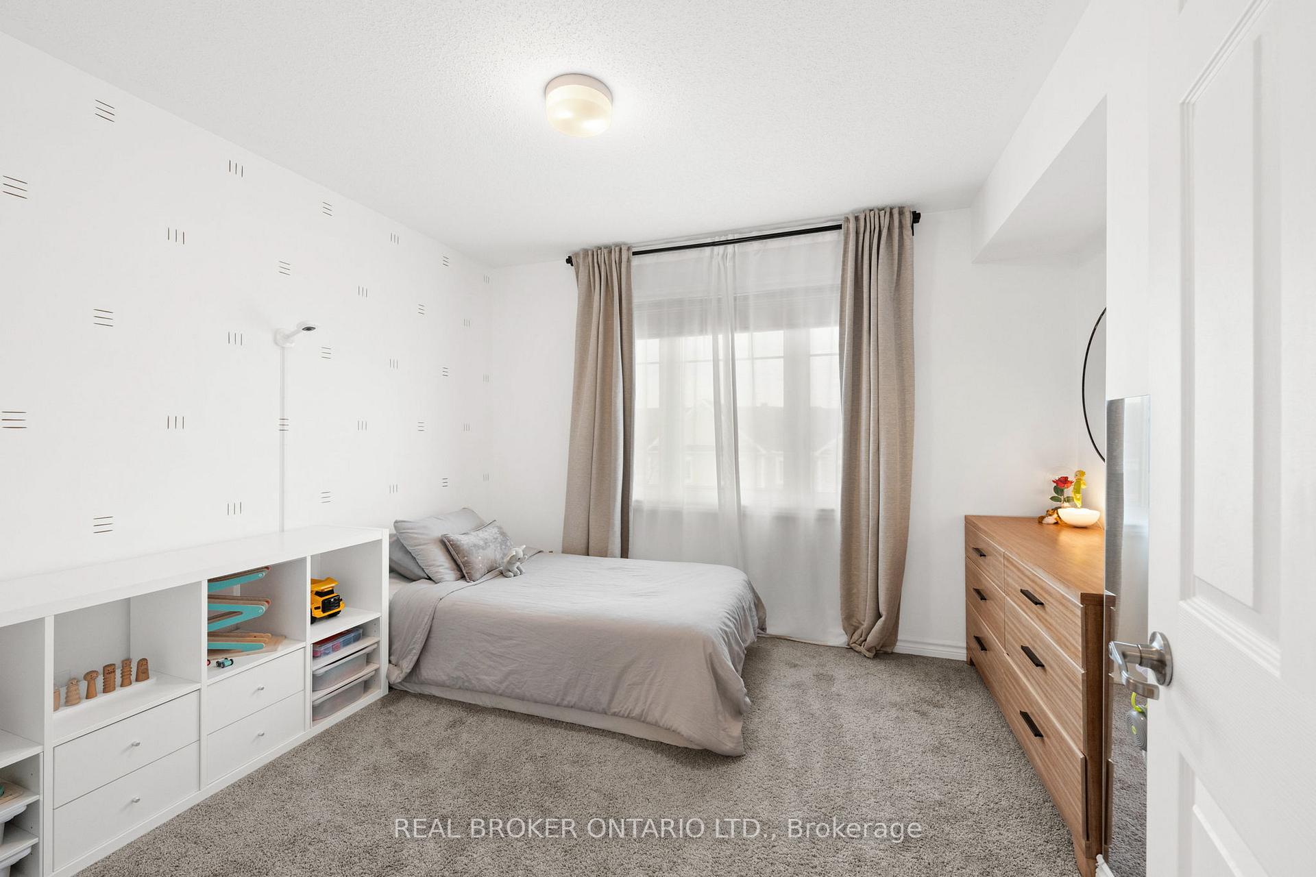 Photo 11 of 769 Summergaze Street, Ottawa, Kanata - Emerald Meadows/Trailwest — HOMEH