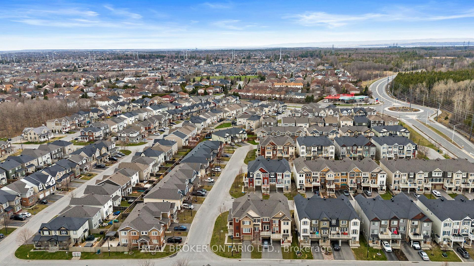 Photo 20 of 769 Summergaze Street, Ottawa, Kanata - Emerald Meadows/Trailwest — HOMEH