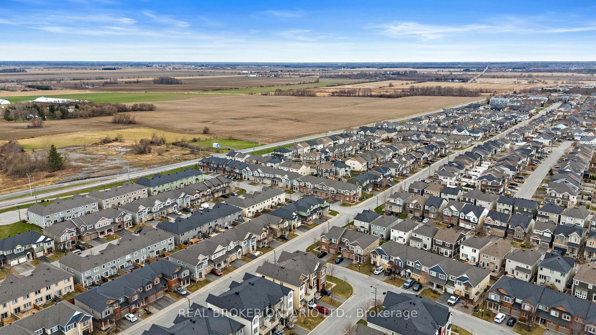 Photo 24 of 769 Summergaze Street, Ottawa, Kanata - Emerald Meadows/Trailwest — HOMEH