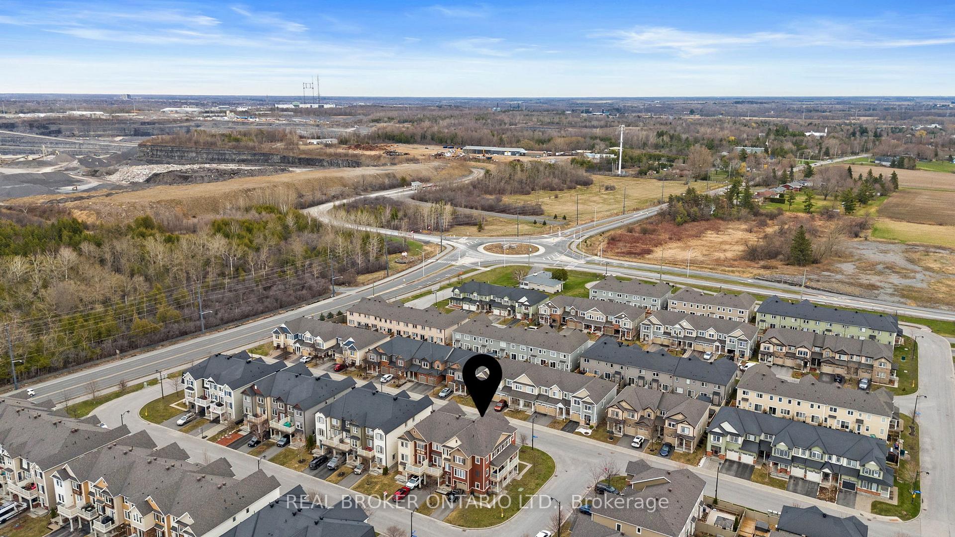 Photo 25 of 769 Summergaze Street, Ottawa, Kanata - Emerald Meadows/Trailwest — HOMEH