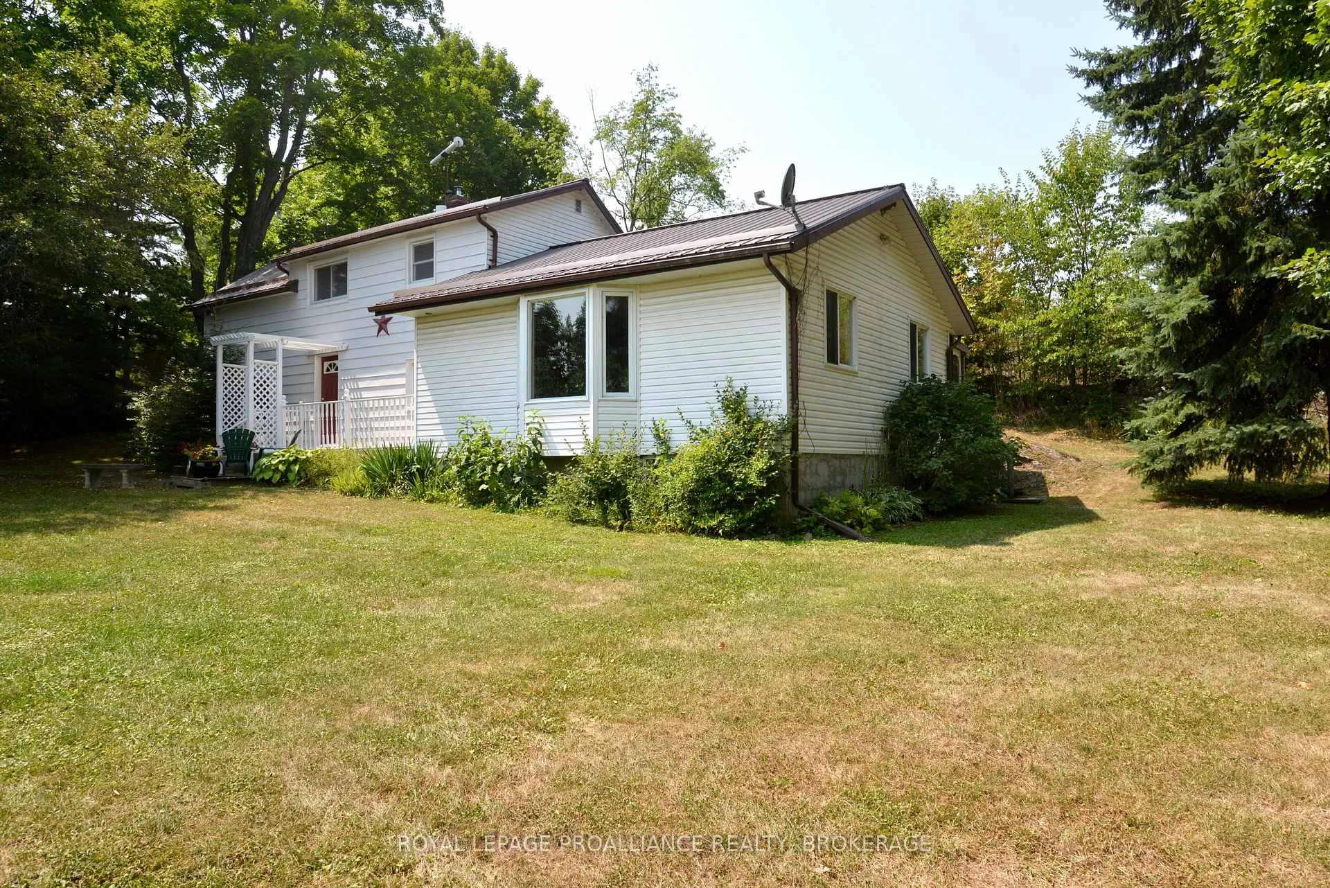 Photo 3 of 4664 Highway 15, Kingston, City North of 401 — HOMEH