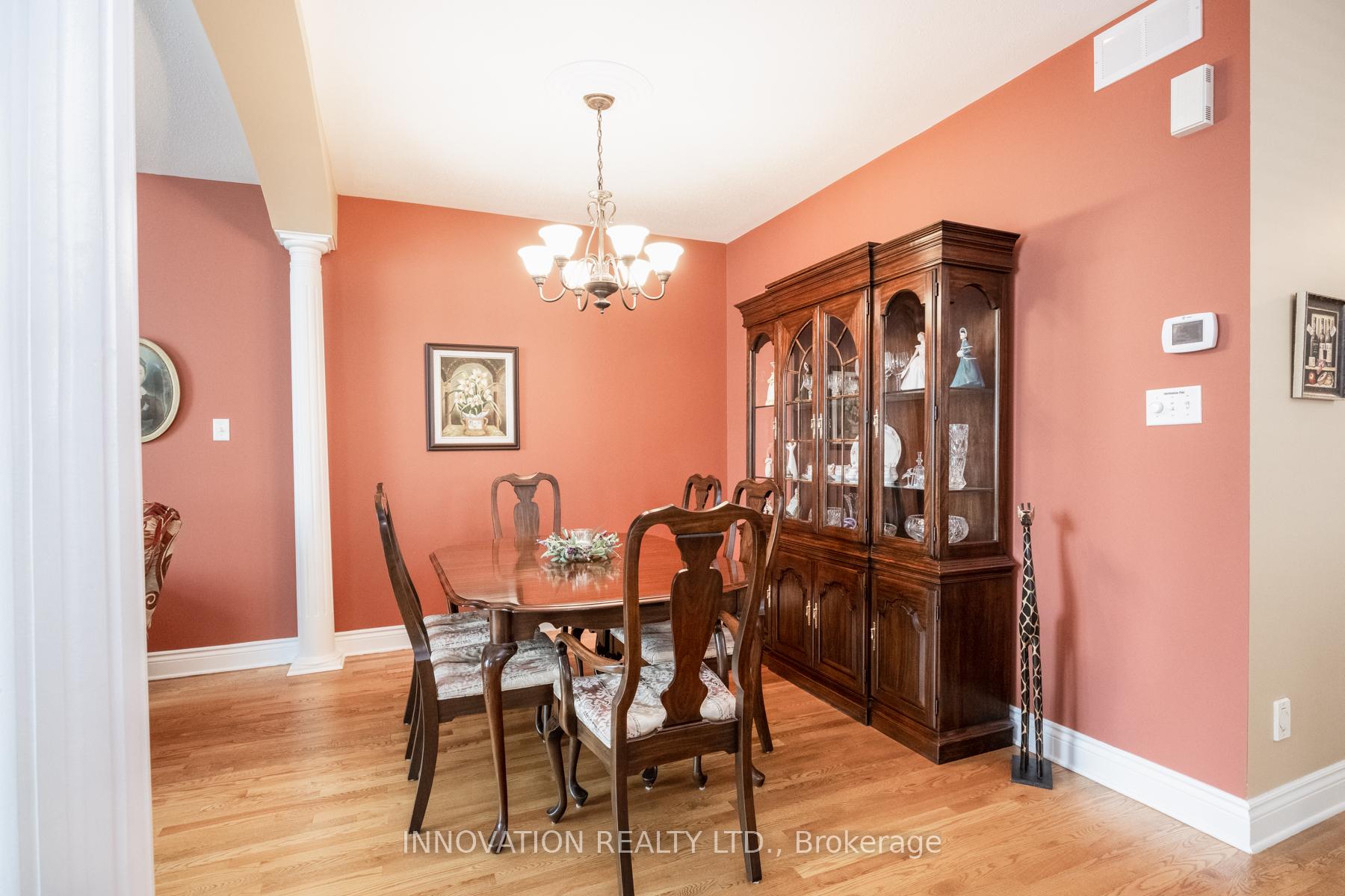Photo 8 of 36 Castle Glen Crescent, Ottawa, Kanata - Glencairn/Hazeldean — HOMEH