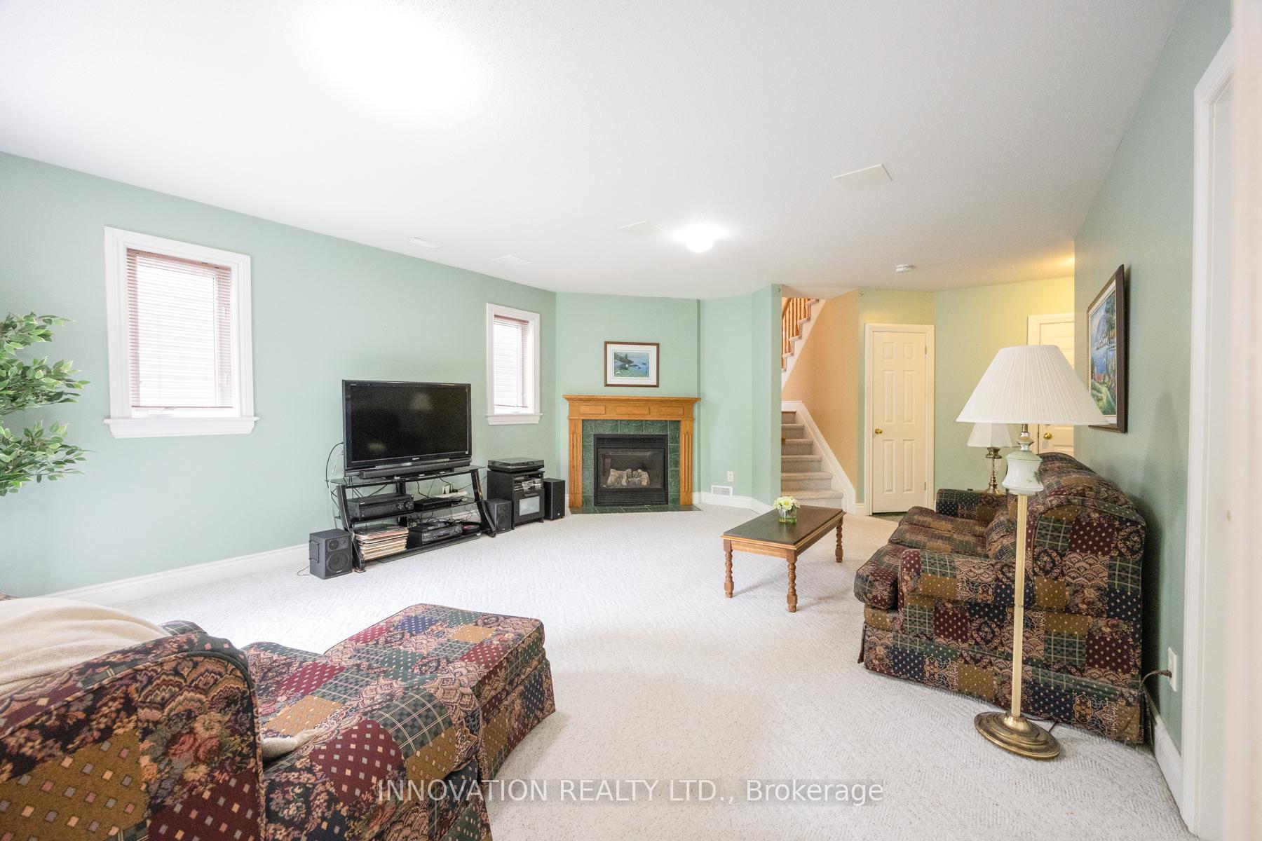 Photo 21 of 36 Castle Glen Crescent, Ottawa, Kanata - Glencairn/Hazeldean — HOMEH