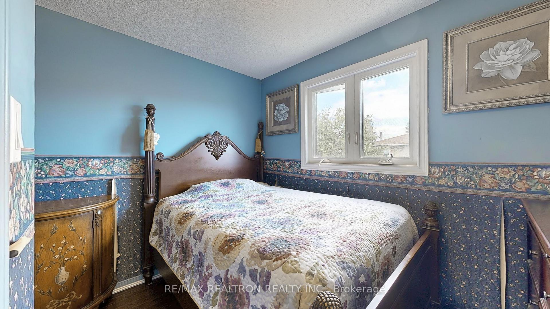 Photo 29 of 43 Strathmore Drive, Markham, Raymerville — HOMEH