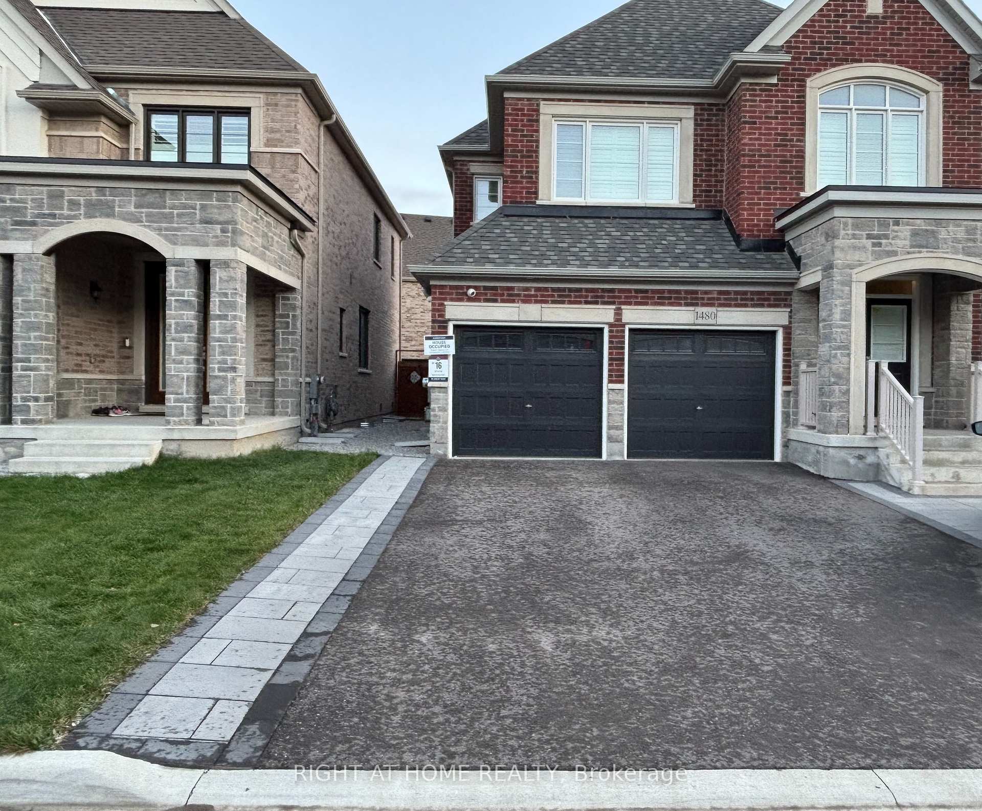 Photo 2 of Unit UPPER, 1480 Kitchen Court, Milton, Walker — HOMEH
