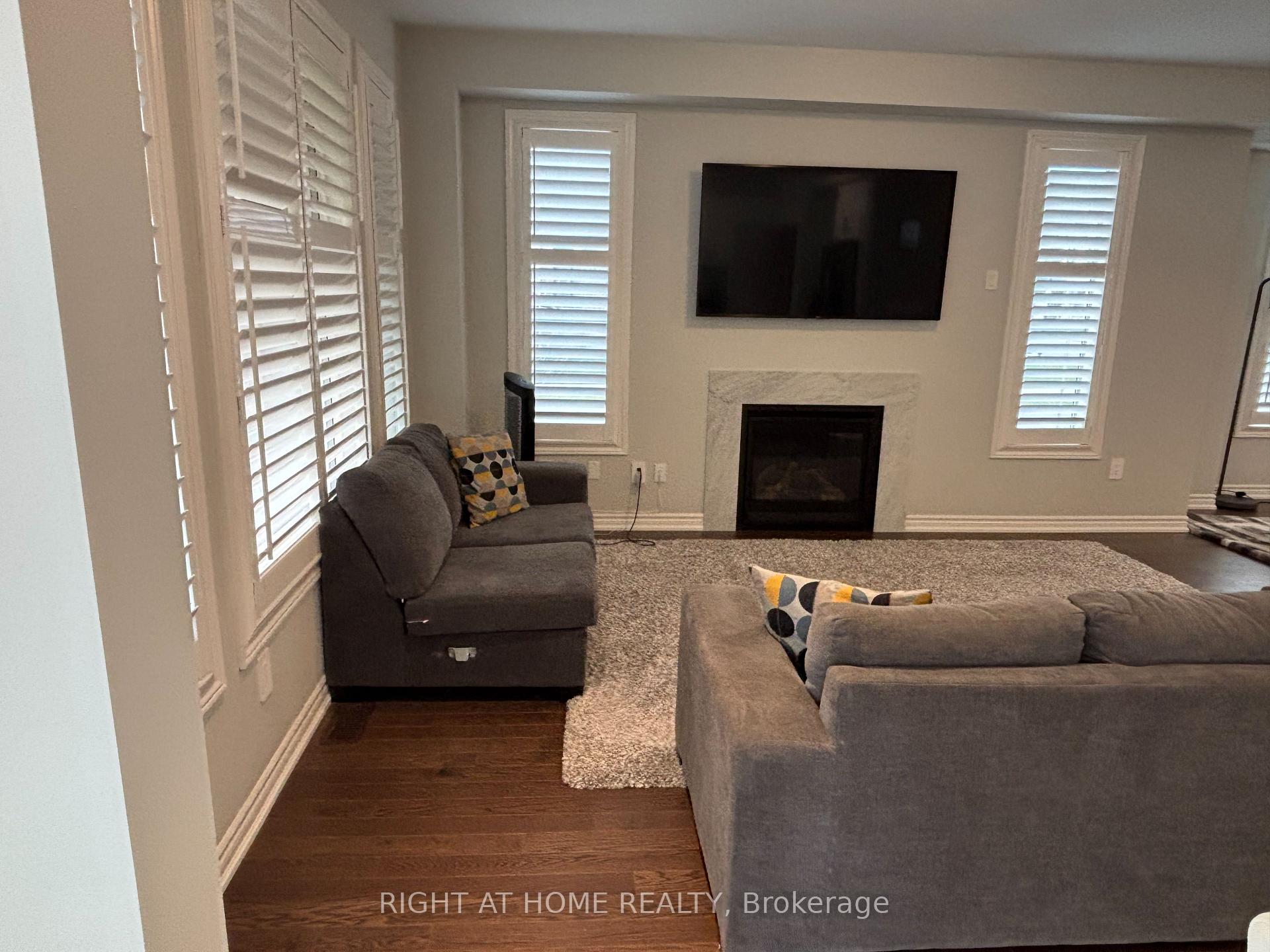 Photo 9 of Unit UPPER, 1480 Kitchen Court, Milton, Walker — HOMEH