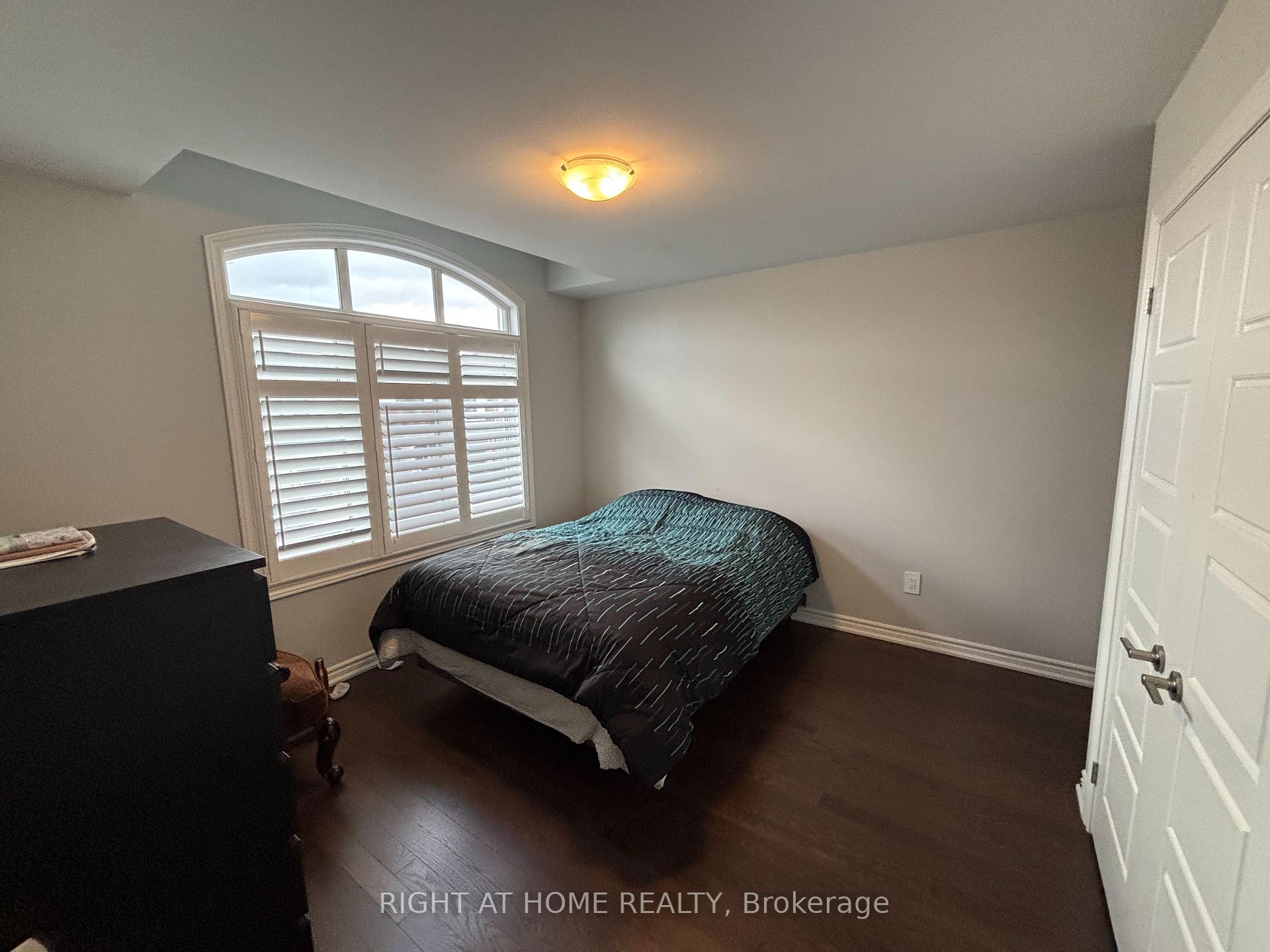 Photo 27 of Unit UPPER, 1480 Kitchen Court, Milton, Walker — HOMEH