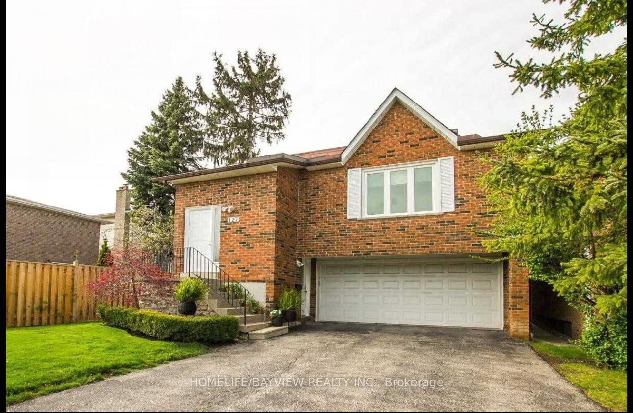 Photo 1 of 127 Holm Crescent, Markham, Aileen-Willowbrook — HOMEH