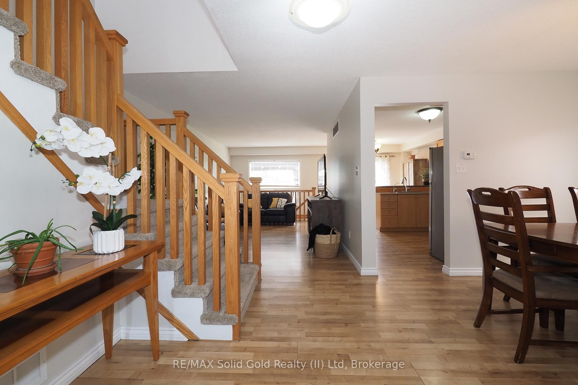 Photo 6 of 507 Commonwealth Crescent, Kitchener — HOMEH
