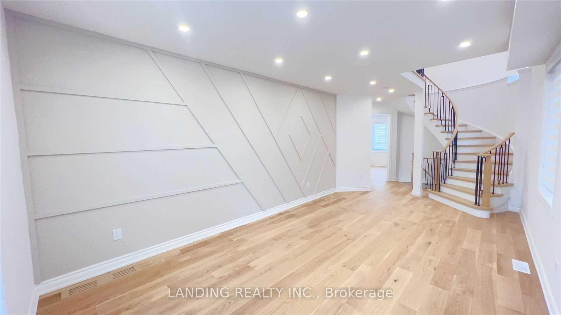 Photo 5 of 35 Briarcrest Drive, Markham, Berczy — HOMEH