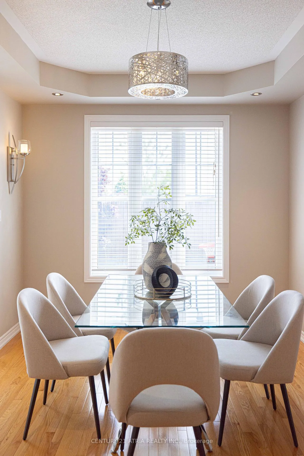 Photo 12 of 23 Staglin Court, Markham, Cathedraltown — HOMEH