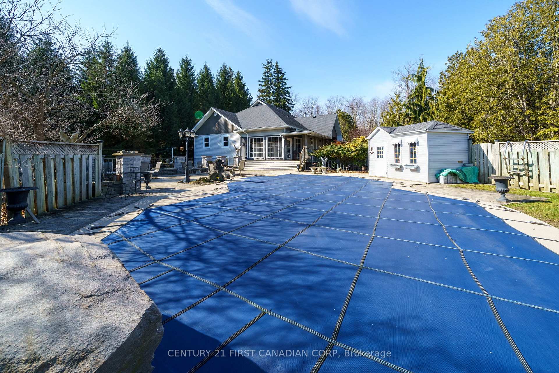 Photo 4 of 22894 Vanneck Road, Middlesex Centre, Rural Middlesex Centre — HOMEH